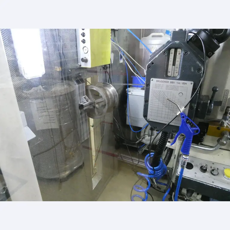 2 Online auctions of tools, punching machines and peripherals-12