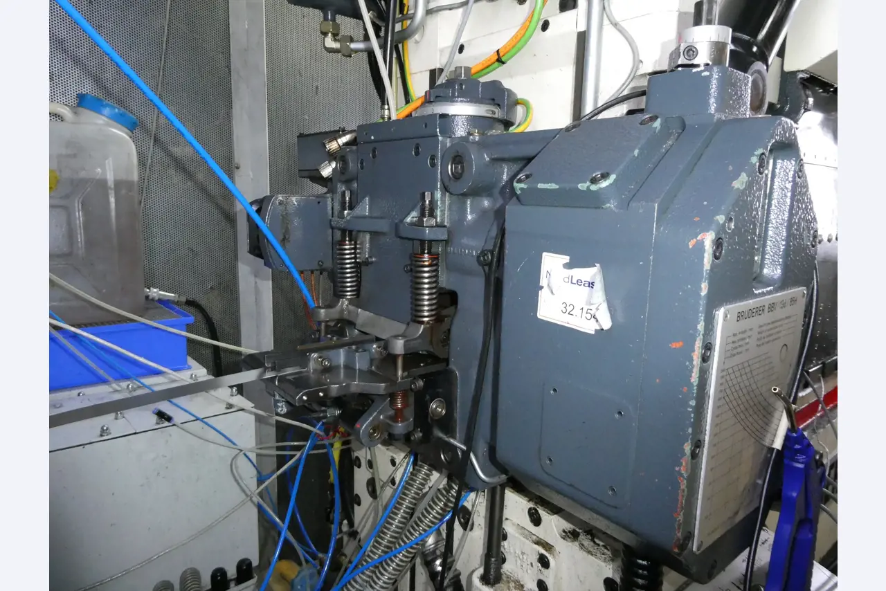 2 Online auctions of tools, punching machines and peripherals-25