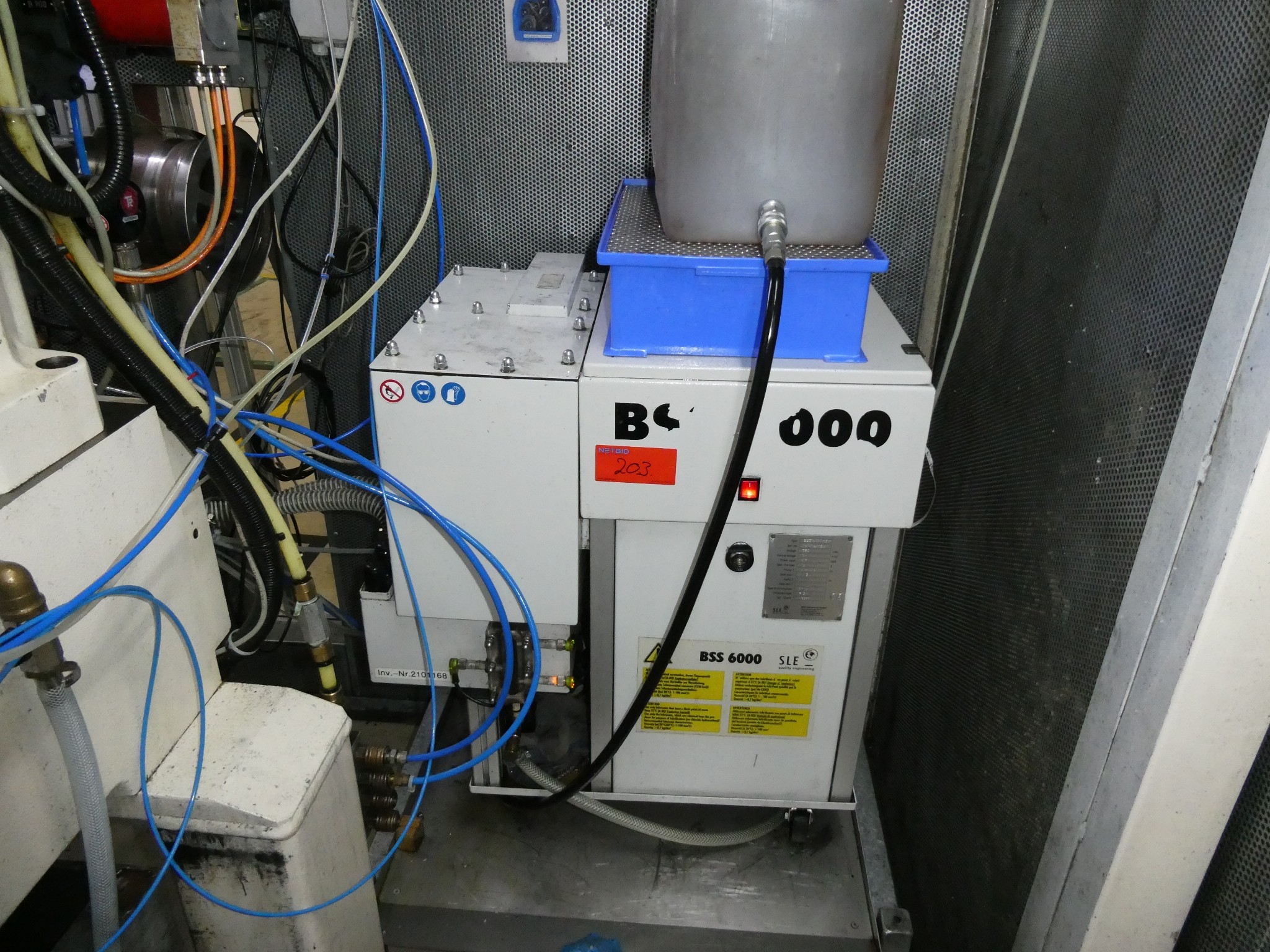 2 spletni dražbi orodja, izsekovalnih strojev in perifernih naprav-28