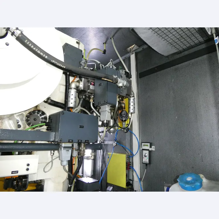 2 Online auctions of tools, punching machines and peripherals-30