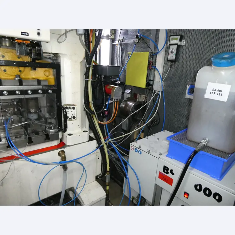 2 Online auctions of tools, punching machines and peripherals-31