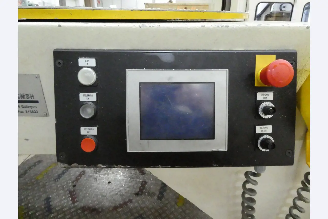 2 Online auctions of tools, punching machines and peripherals-37
