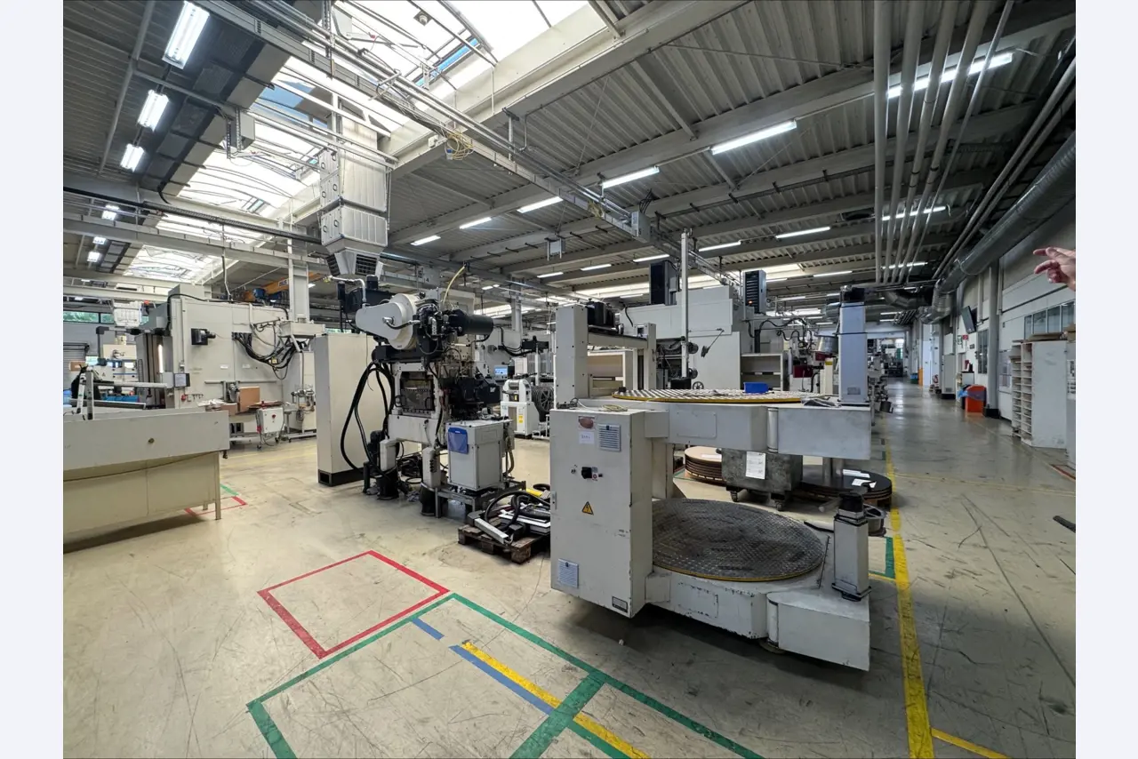 2 Online auctions of tools, punching machines and peripherals-41