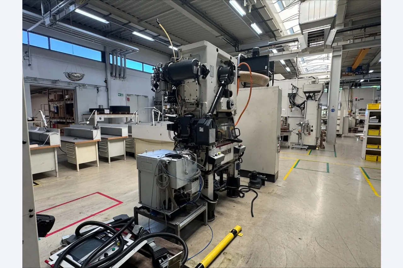 2 Online auctions of tools, punching machines and peripherals-45