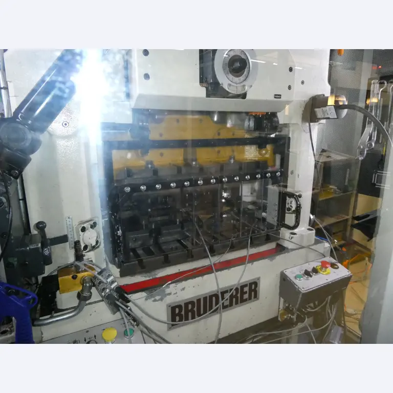 2 Online auctions of tools, punching machines and peripherals-4