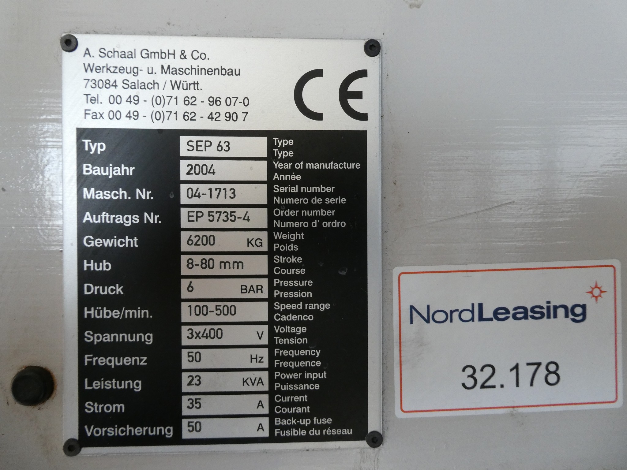 2 aukcje internetowe narzędzi, wykrawarek i urządzeń peryferyjnych-12