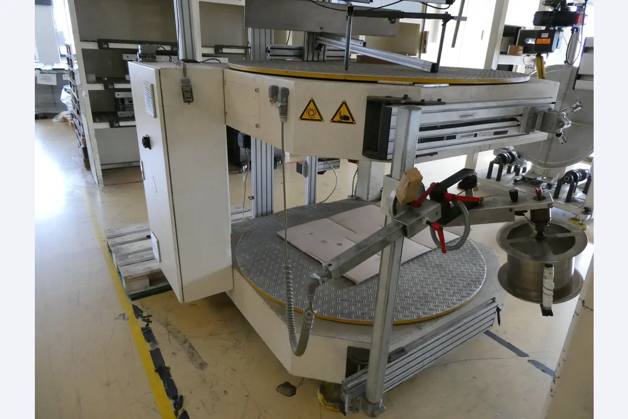 2 Online auctions of tools, punching machines and peripherals-30