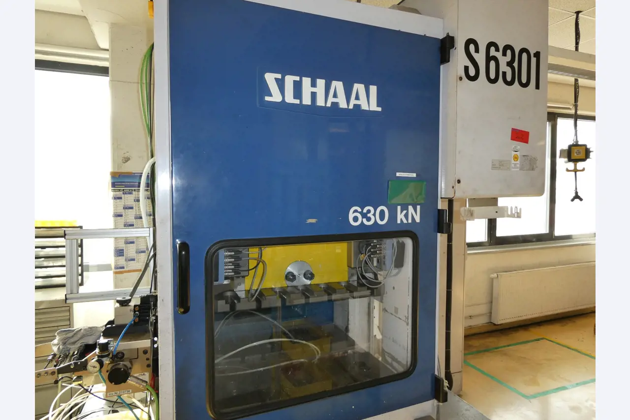 2 Online auctions of tools, punching machines and peripherals-3