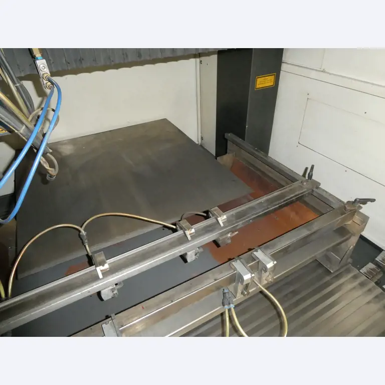 2 Online auctions of tools, punching machines and peripherals-7