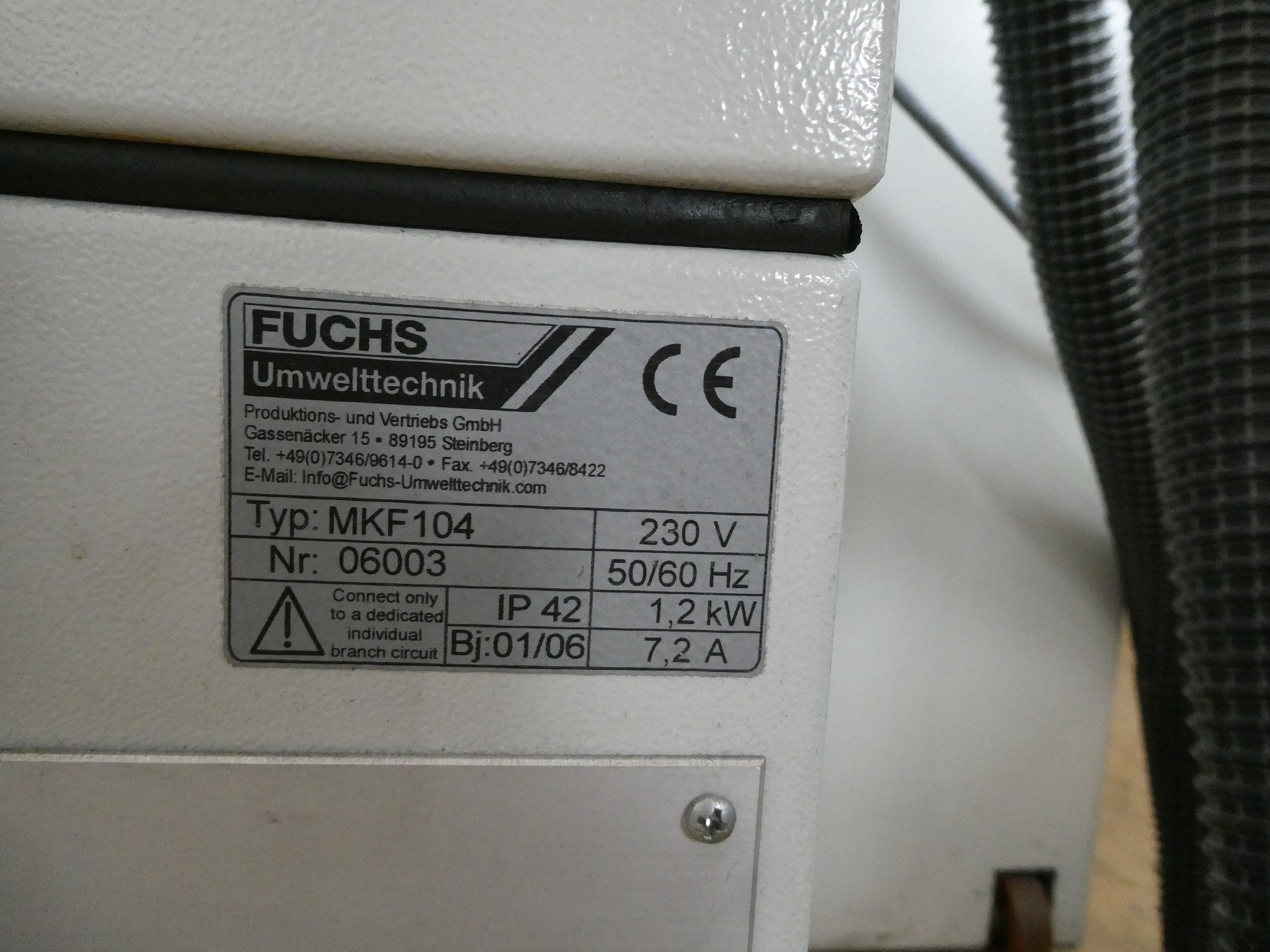 2 aukcje internetowe narzędzi, wykrawarek i urządzeń peryferyjnych-11