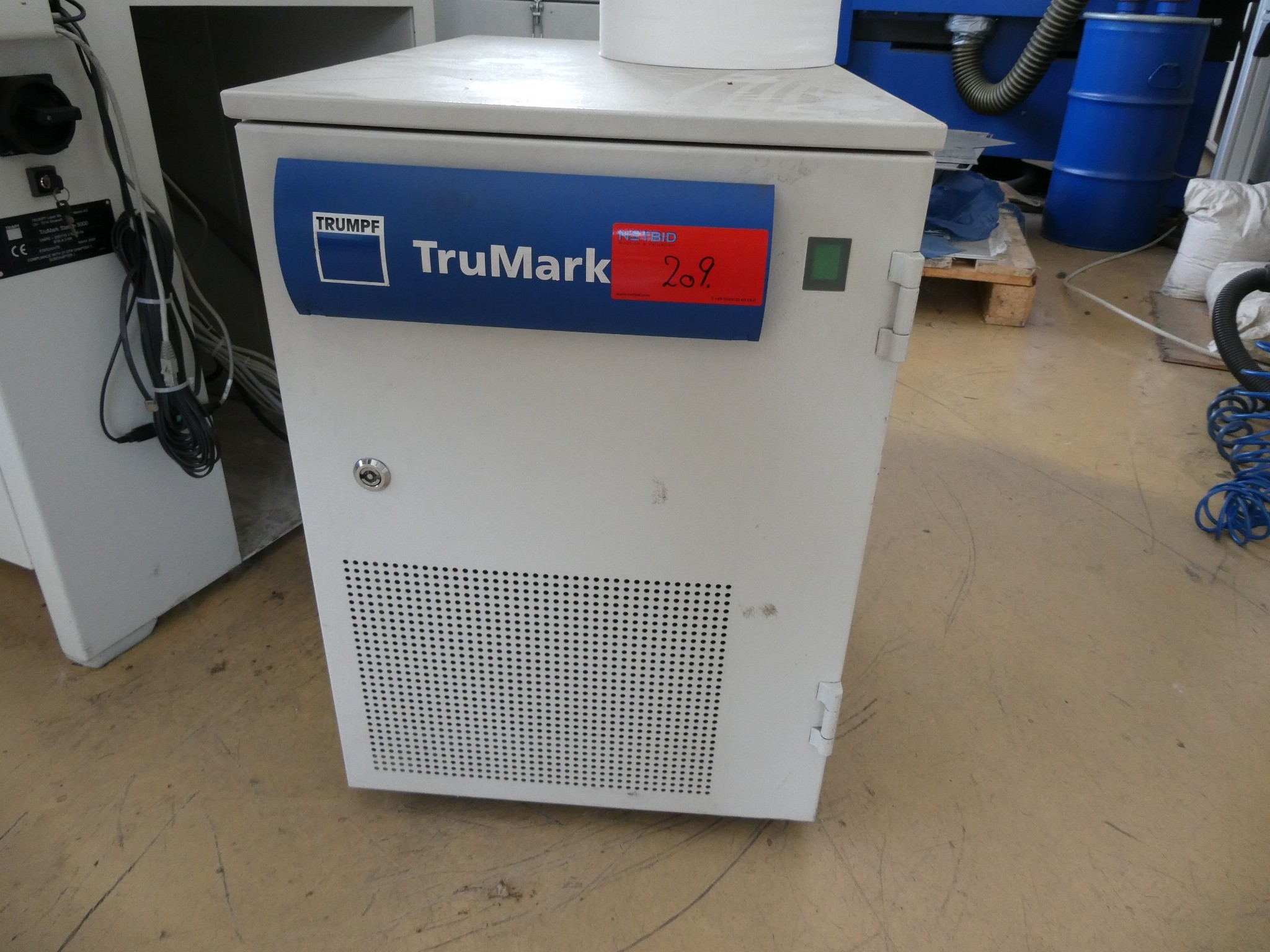 2 aukcje internetowe narzędzi, wykrawarek i urządzeń peryferyjnych-9