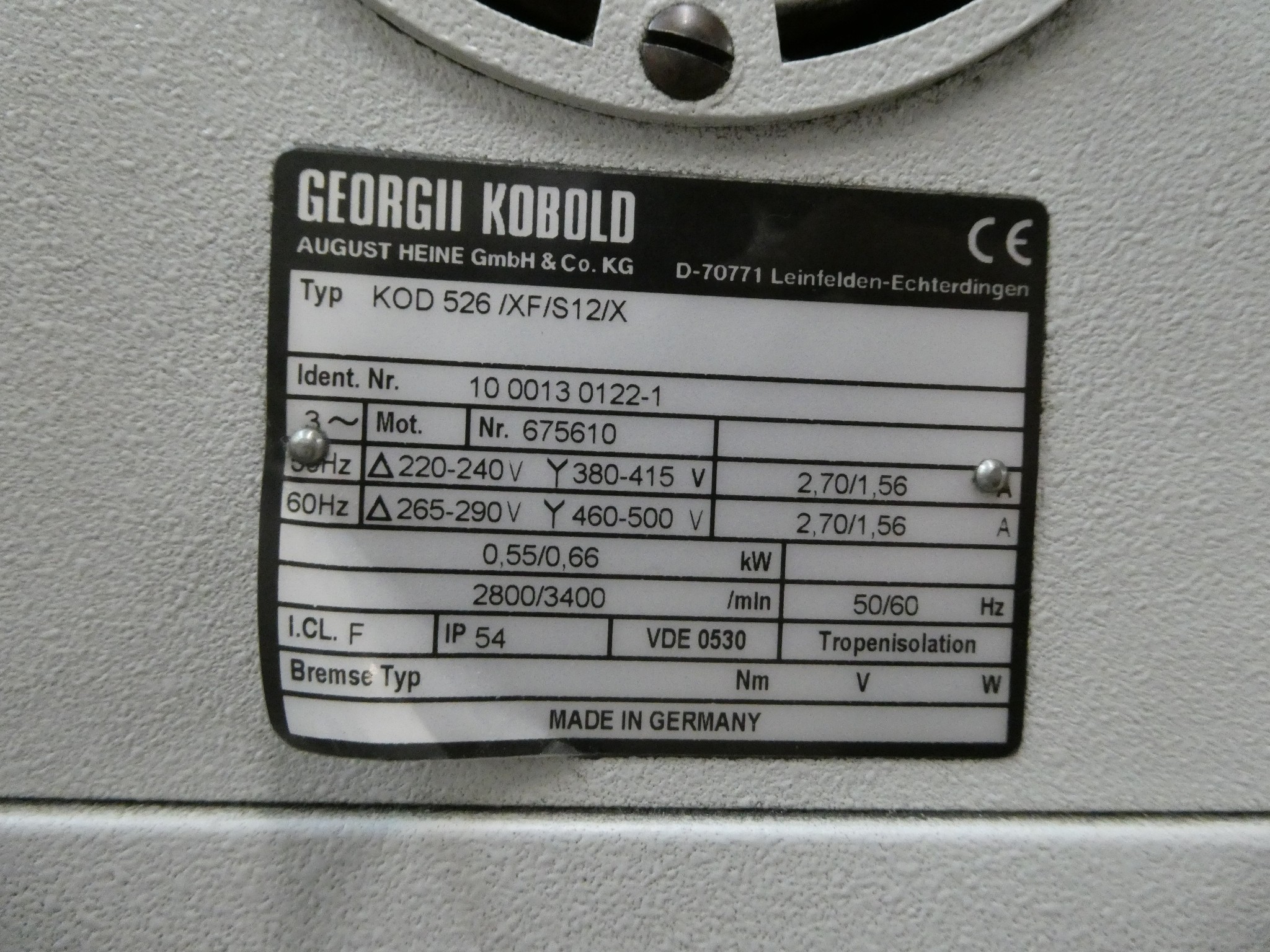 2 aukcje internetowe narzędzi, wykrawarek i urządzeń peryferyjnych-7