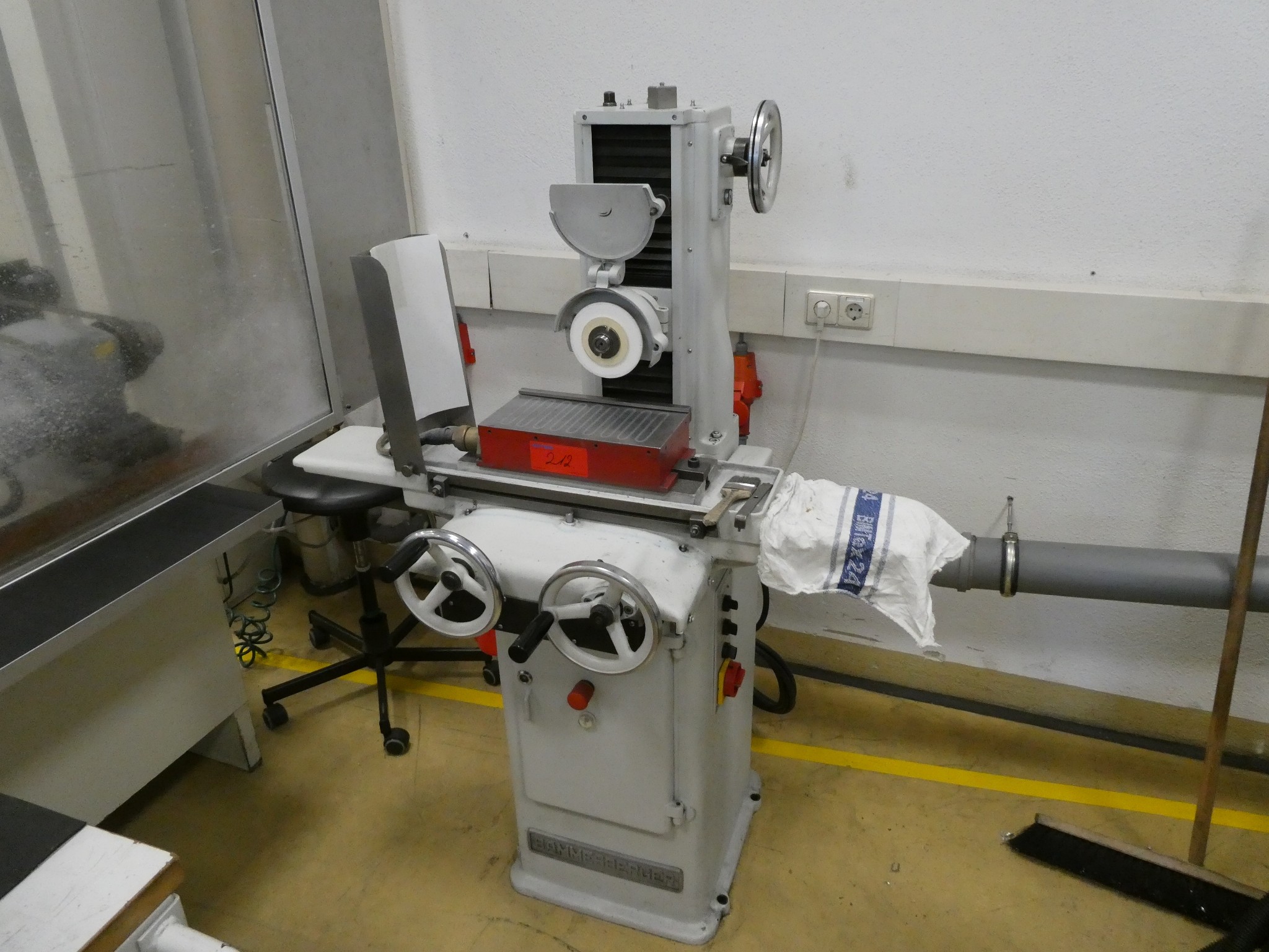 2 online aukce nářadí, děrovacích strojů a periferií-1