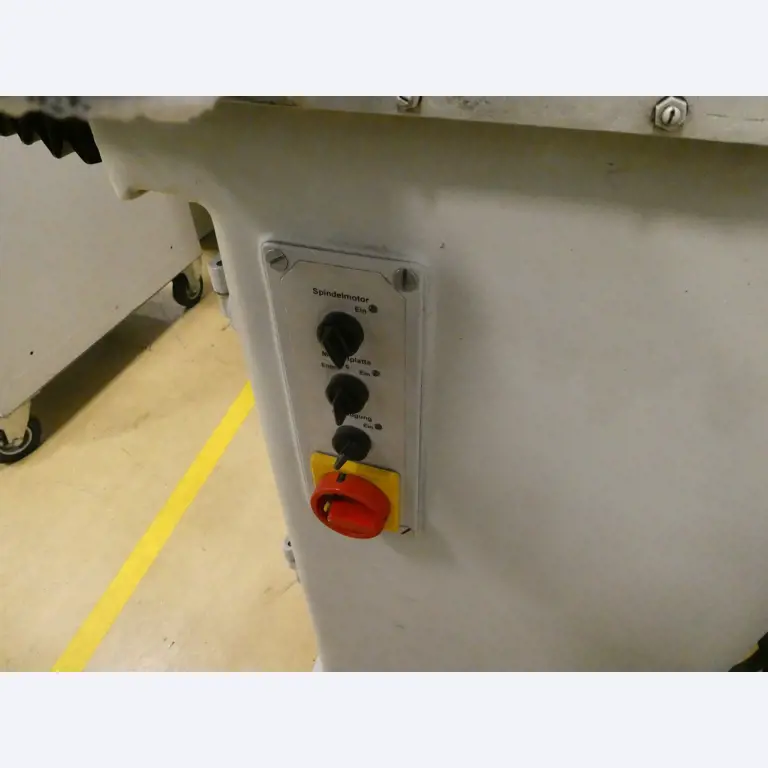 2 Online auctions of tools, punching machines and peripherals-4