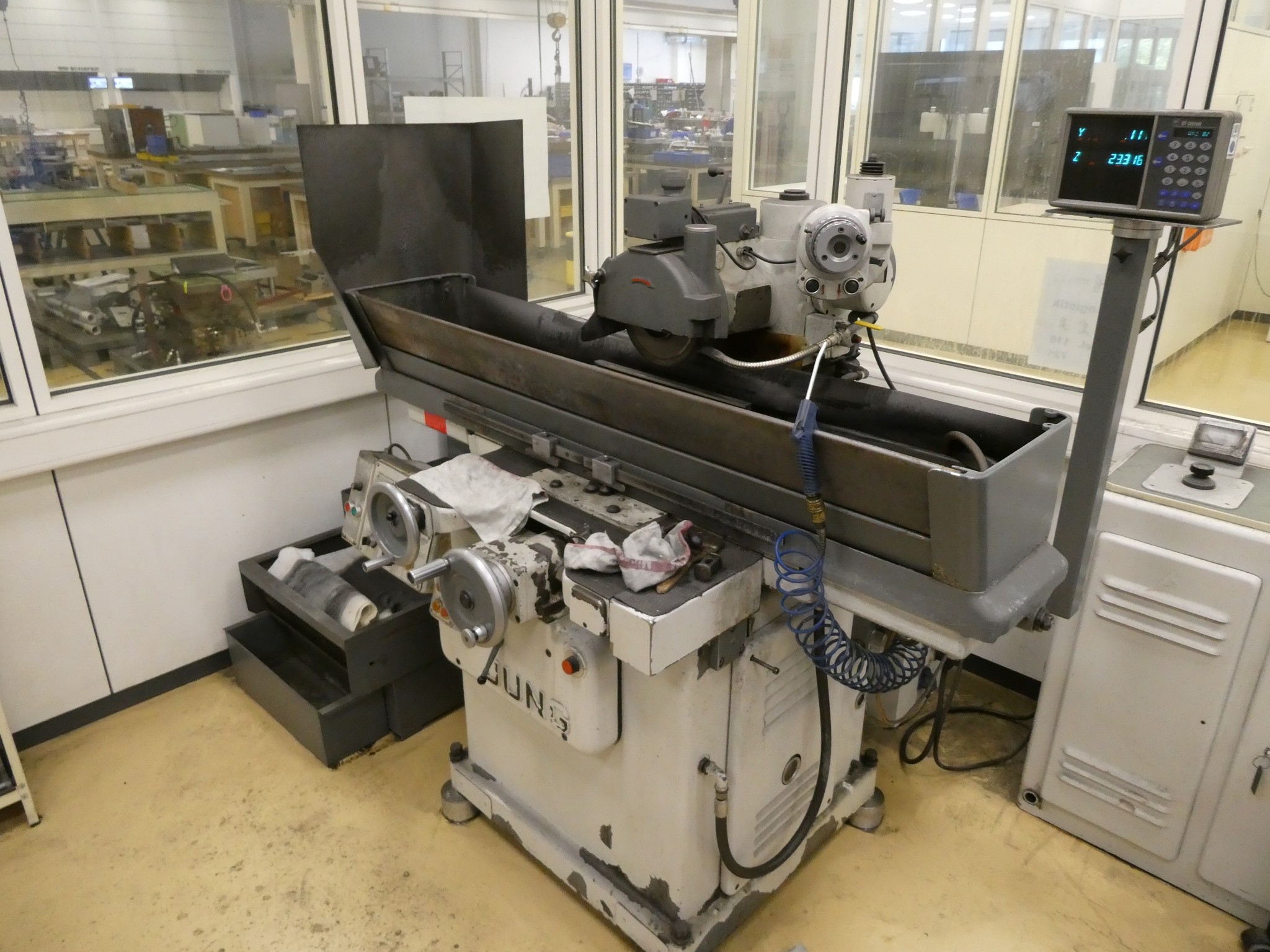 2 ventes aux enchères en ligne de machines-outils, poinçonneuses et périphériques-2