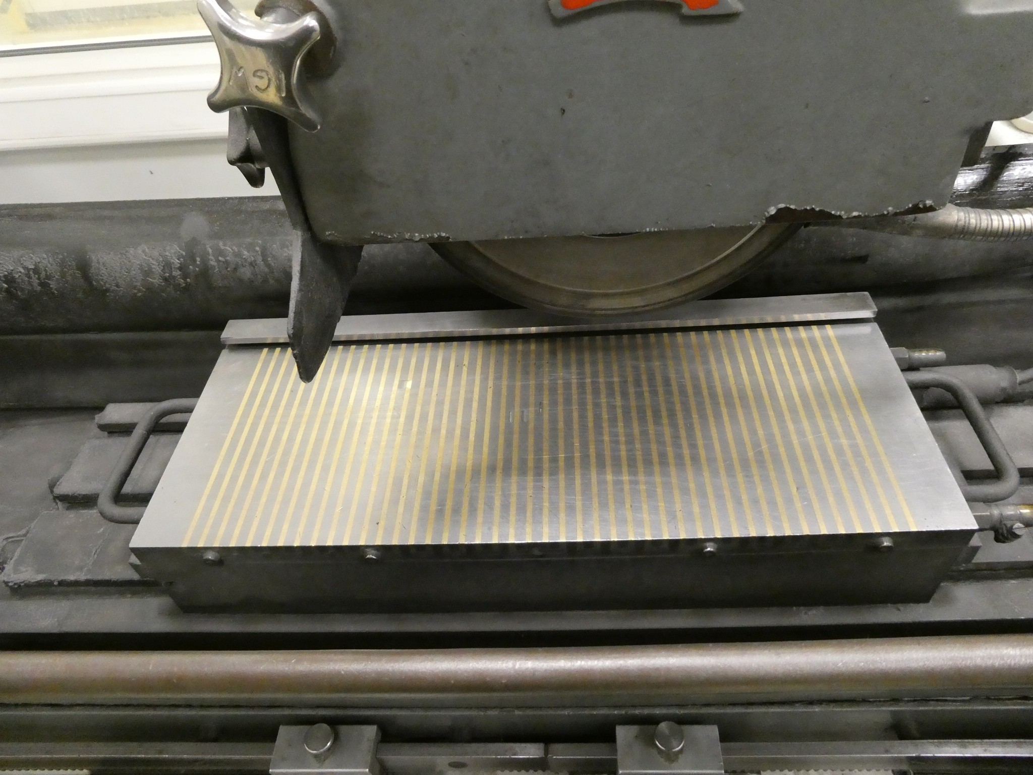 2 ventes aux enchères en ligne de machines-outils, poinçonneuses et périphériques-4