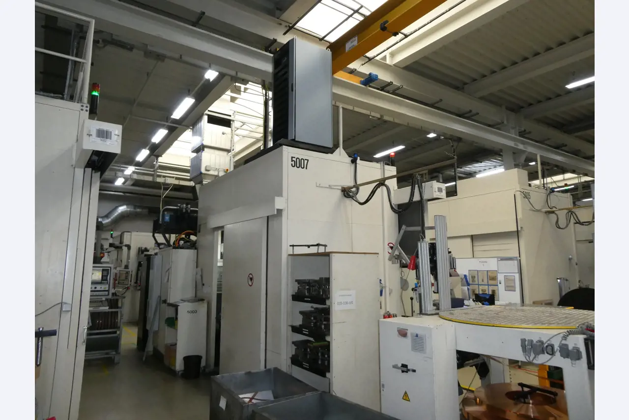 2 Online auctions of tools, punching machines and peripherals-17