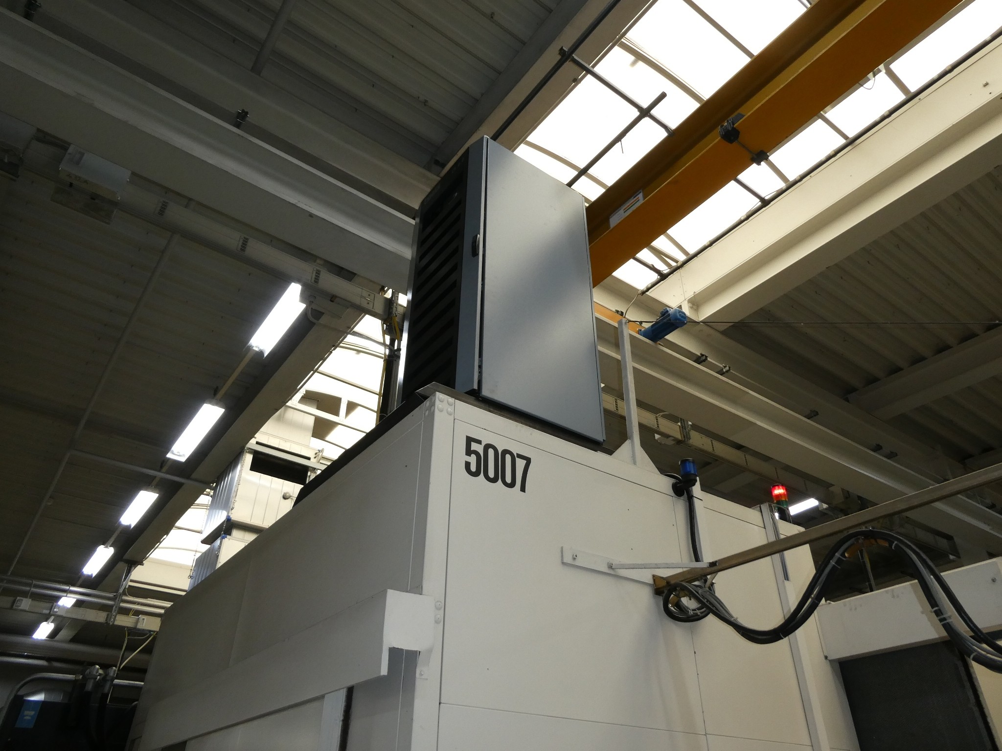 2 Online-Auktionen Werkzeug-, Stanzmaschinen und Peripherie-18