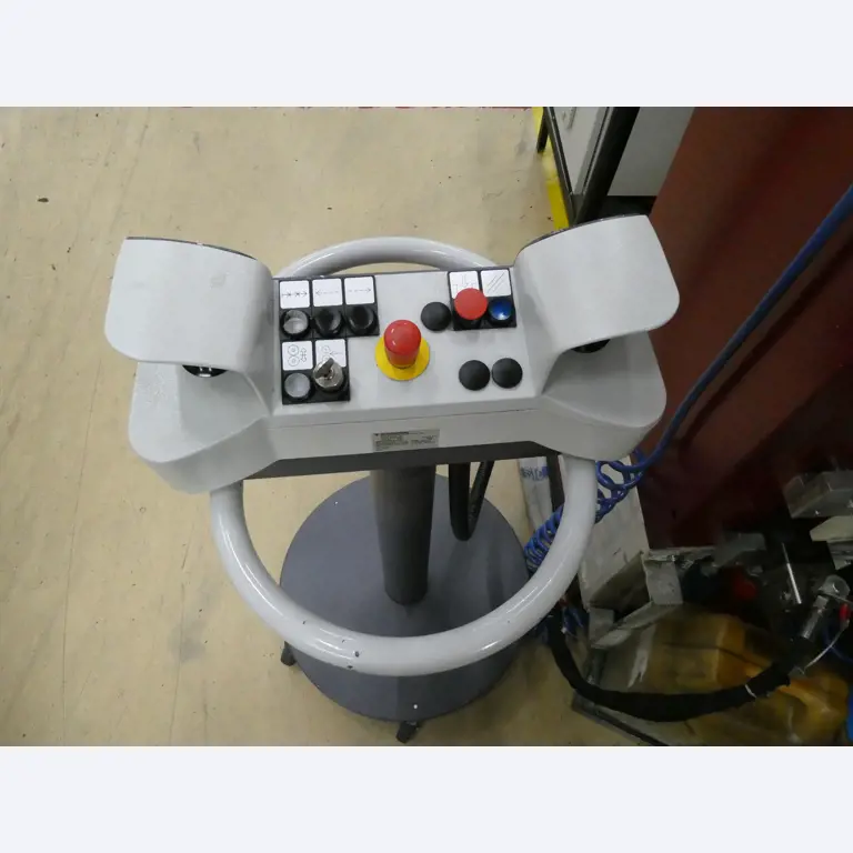 2 Online auctions of tools, punching machines and peripherals-8