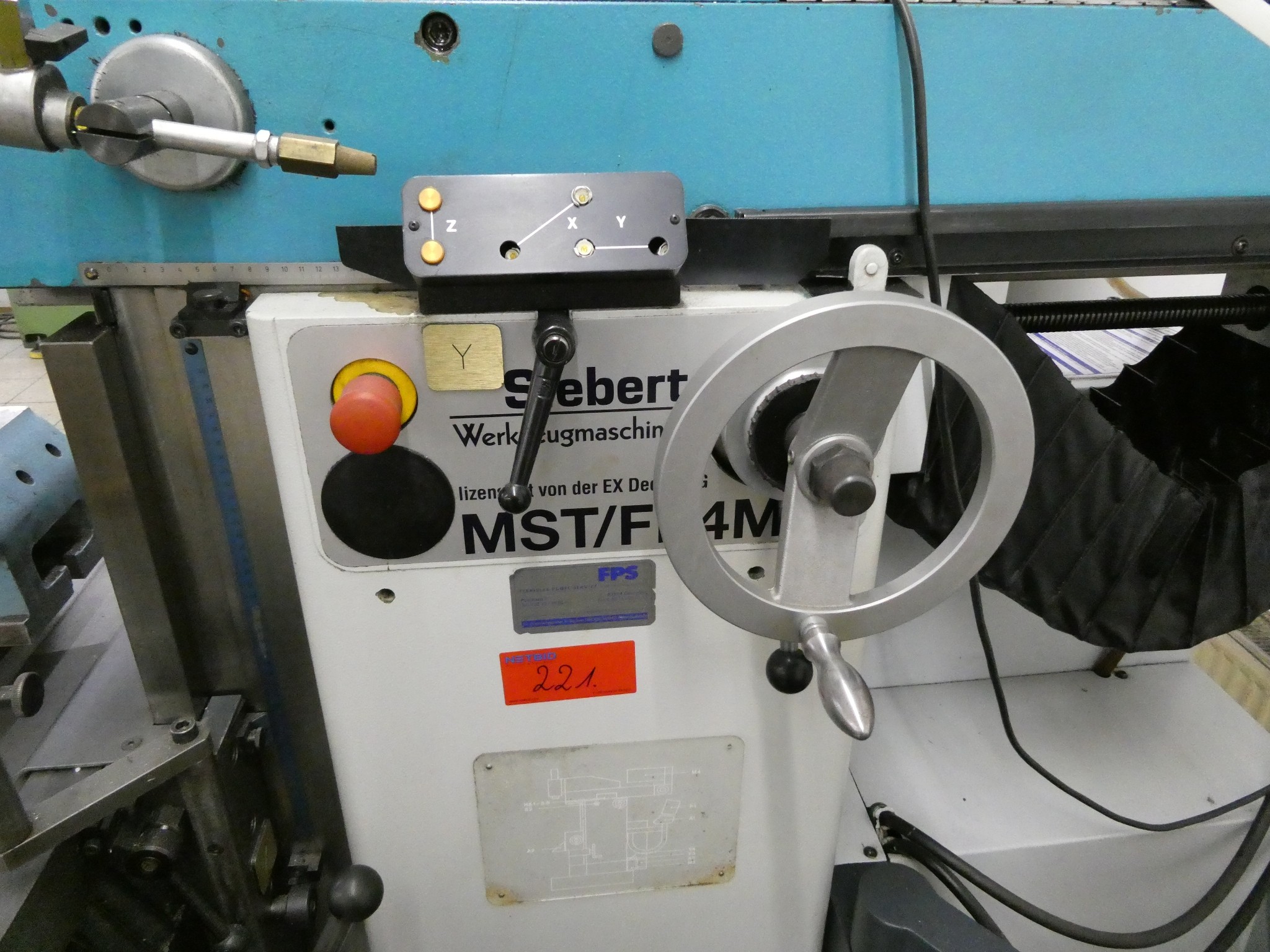 2 aukcje internetowe narzędzi, wykrawarek i urządzeń peryferyjnych-6