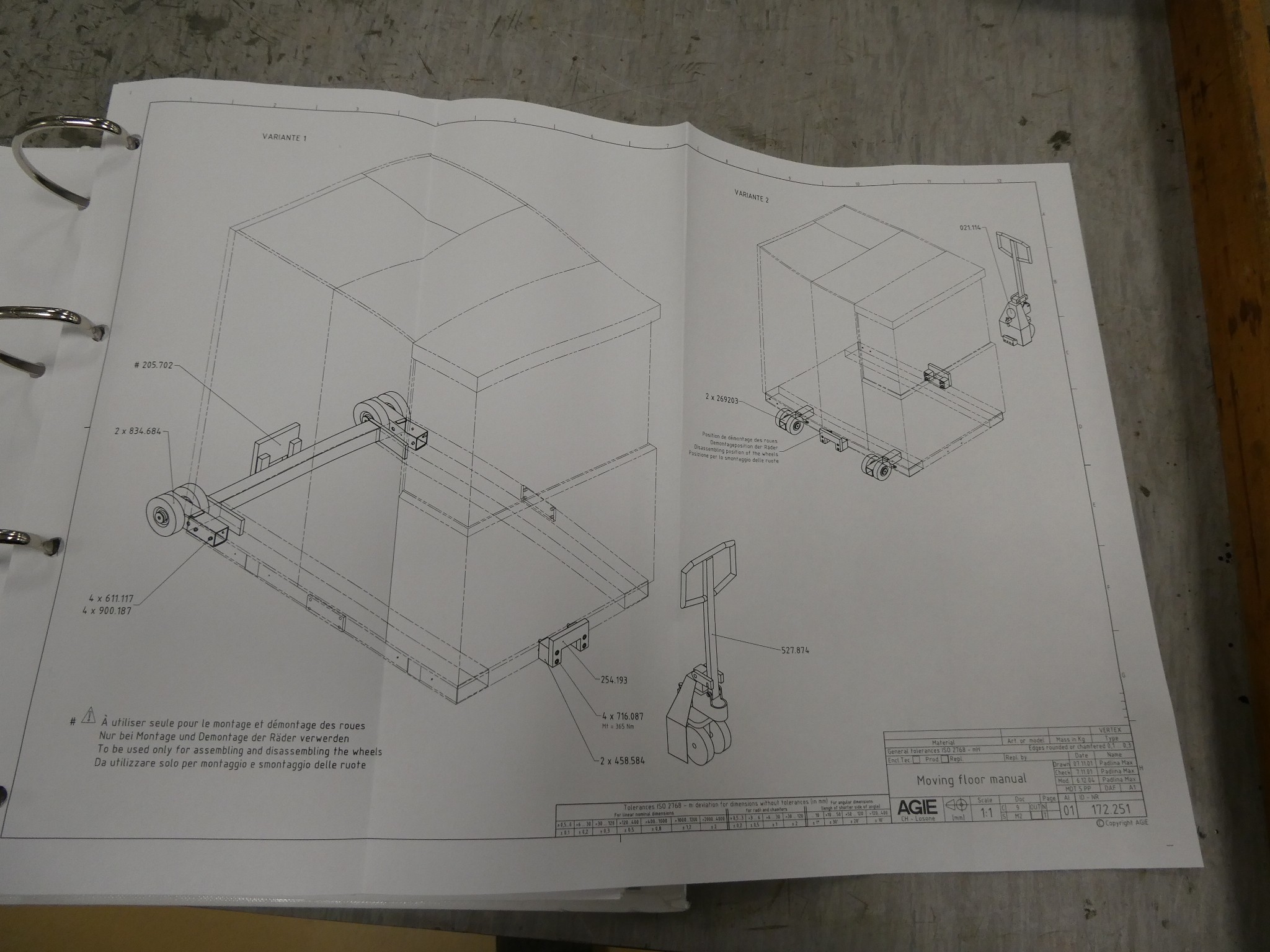 2 online aukce nářadí, děrovacích strojů a periferií-17