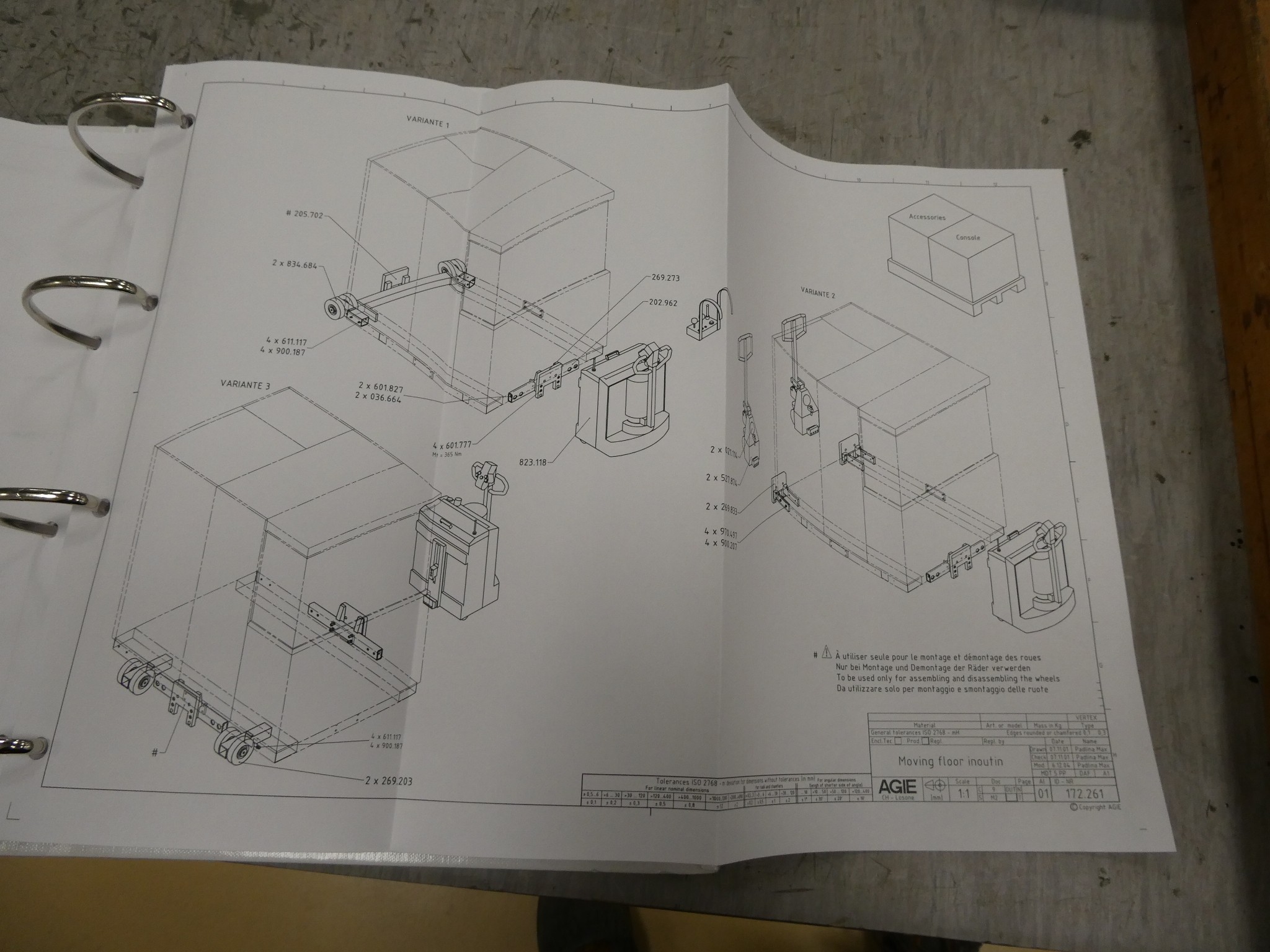 2 online aukce nářadí, děrovacích strojů a periferií-18
