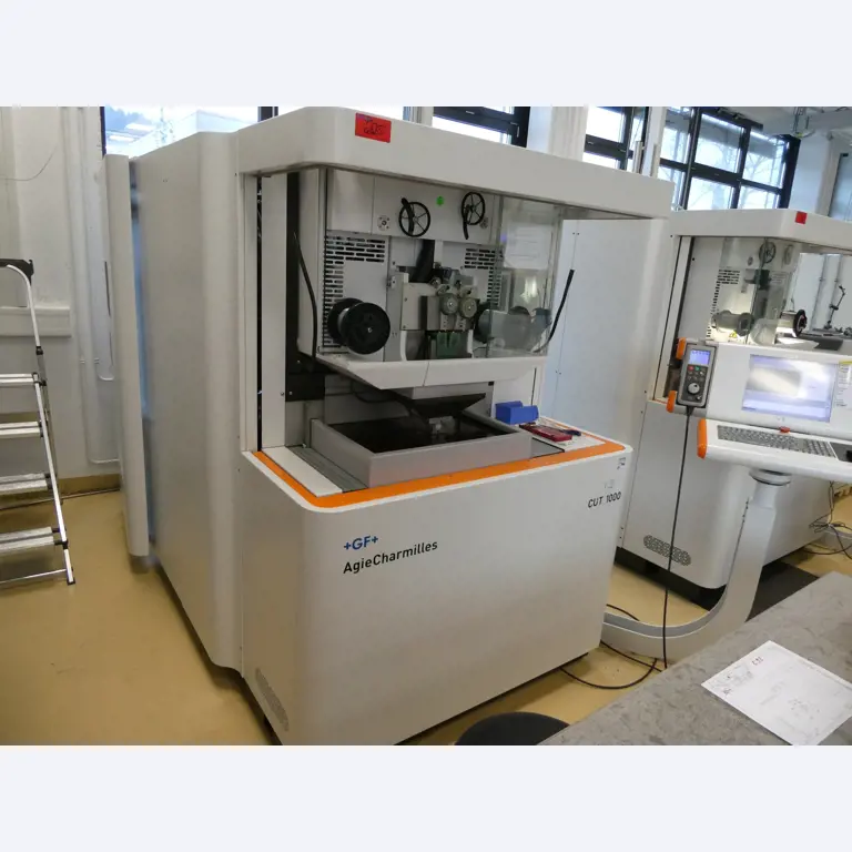 2 Online auctions of tools, punching machines and peripherals-7