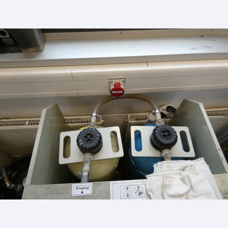 2 Online auctions of tools, punching machines and peripherals-8