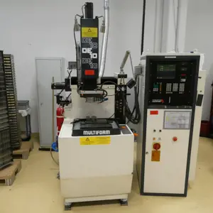 Die-sinking EDM machine - Meerprijs met reservering DECKEL DE10C
