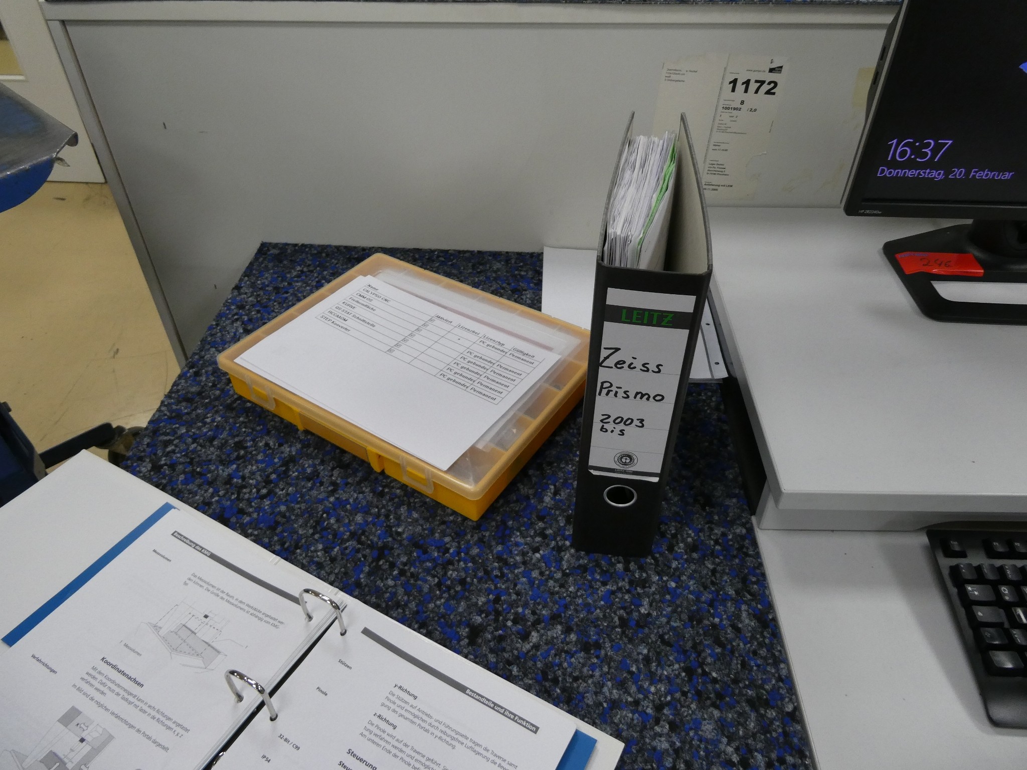 2 aukcje internetowe narzędzi, wykrawarek i urządzeń peryferyjnych-11