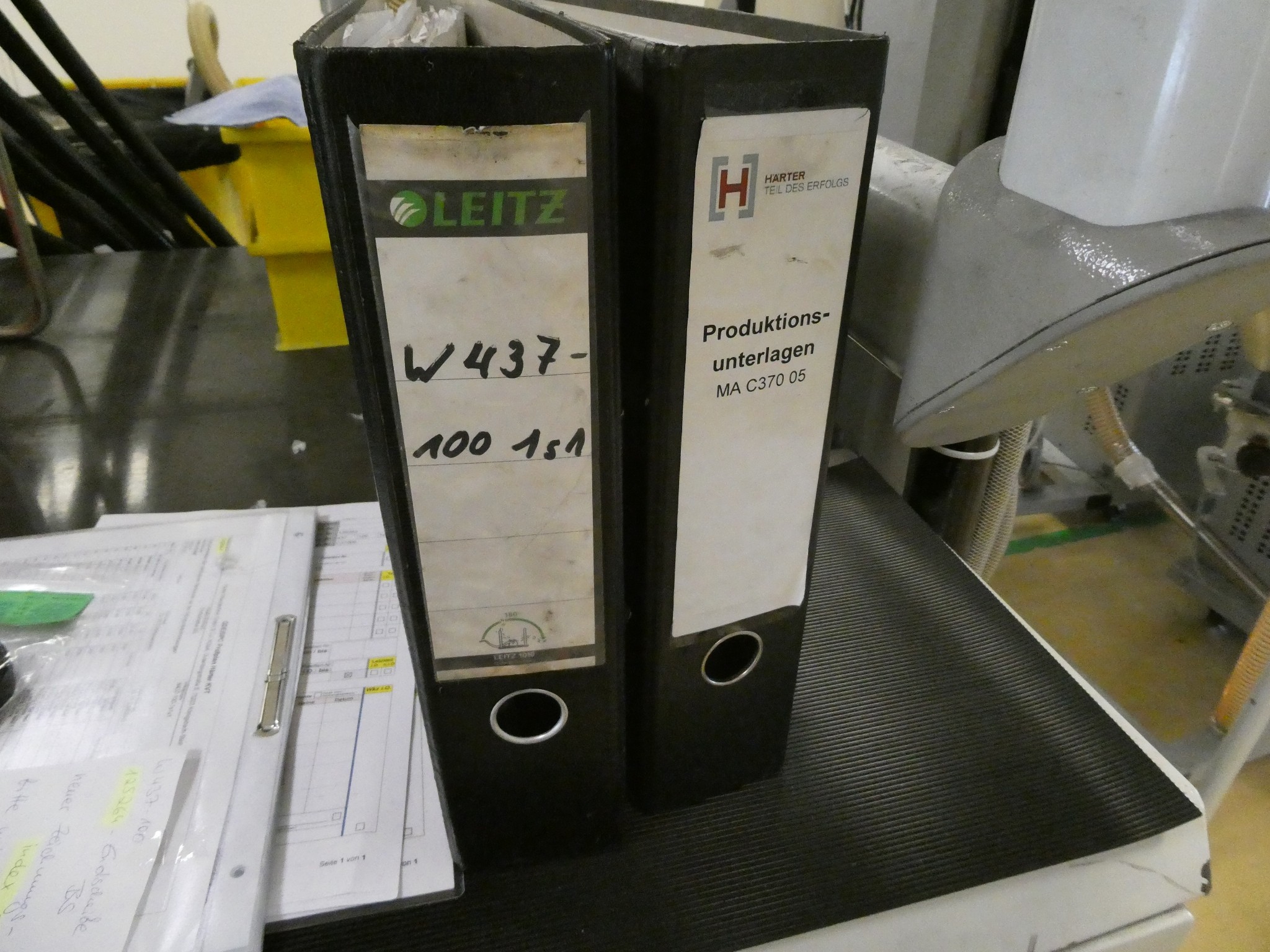 2 aukcje internetowe narzędzi, wykrawarek i urządzeń peryferyjnych-10