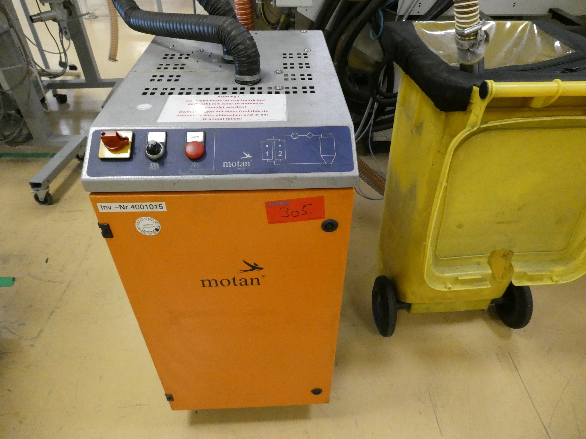 2 aukcje internetowe narzędzi, wykrawarek i urządzeń peryferyjnych-15