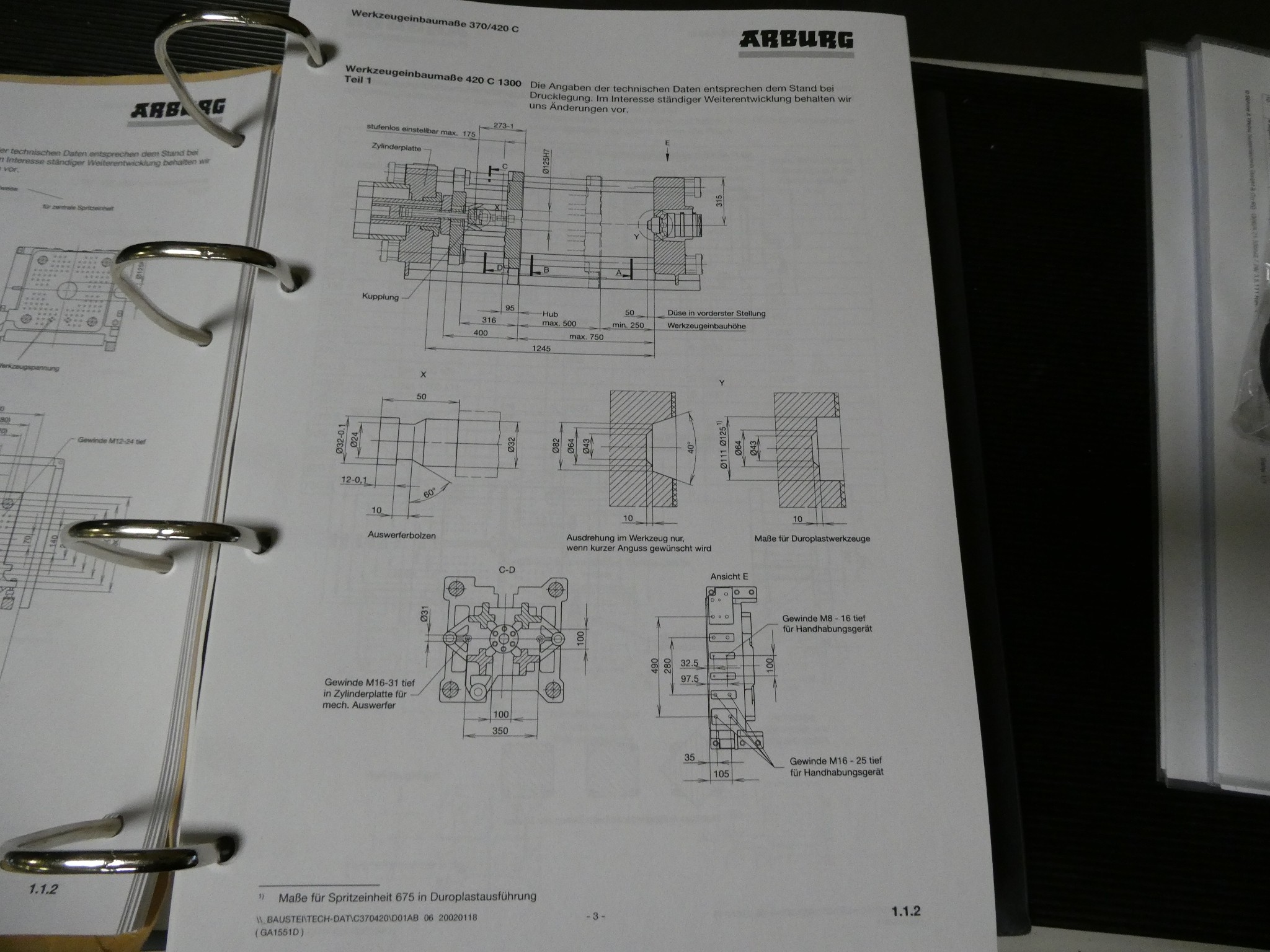 2 aukcje internetowe narzędzi, wykrawarek i urządzeń peryferyjnych-38