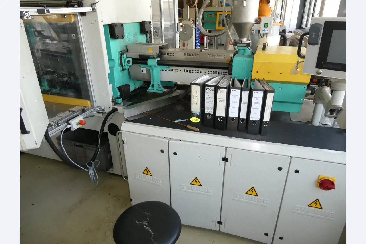 2 online veilingen van gereedschap, ponsmachines en randapparatuur-15