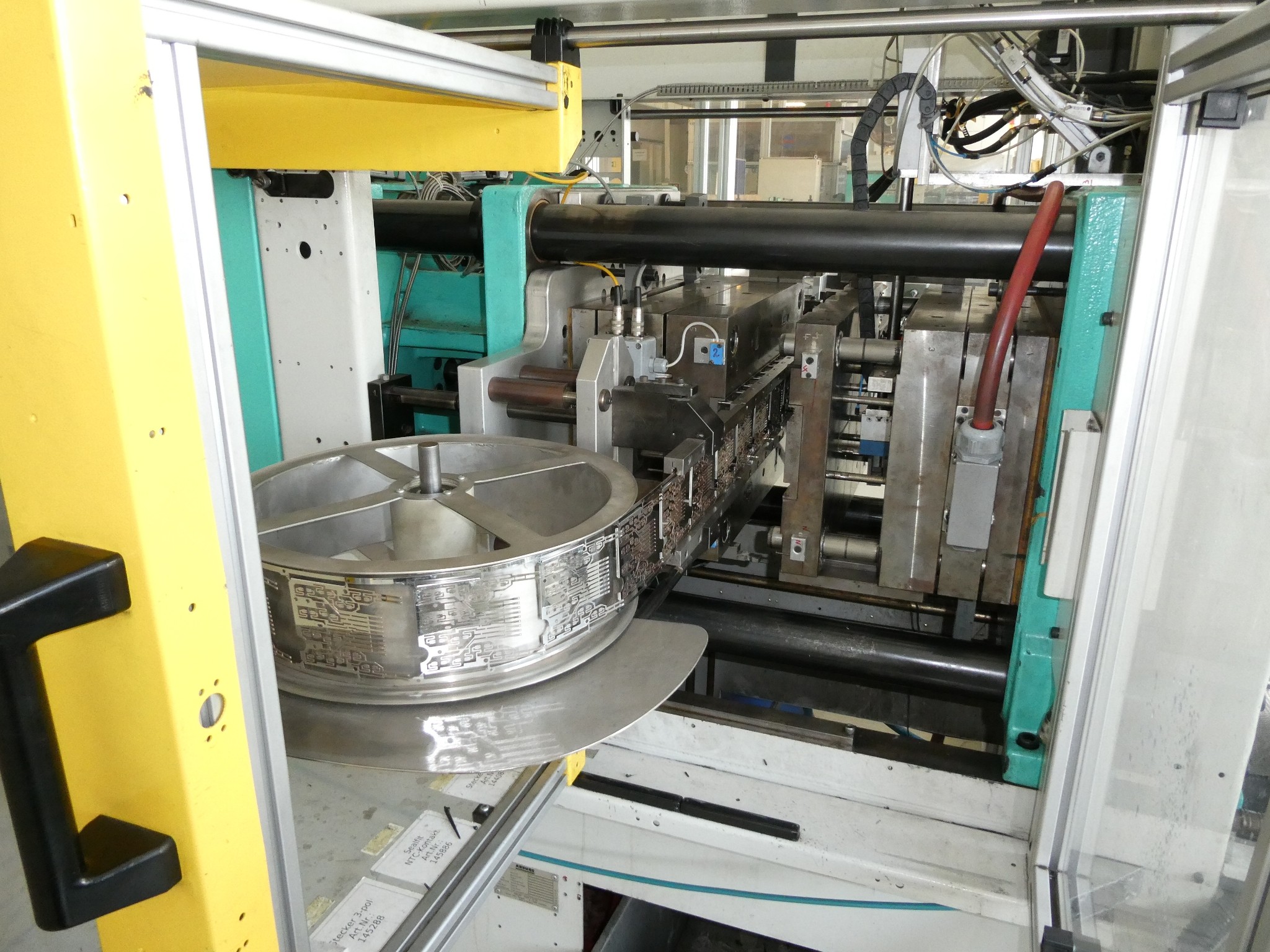 2 ventes aux enchères en ligne de machines-outils, poinçonneuses et périphériques-18