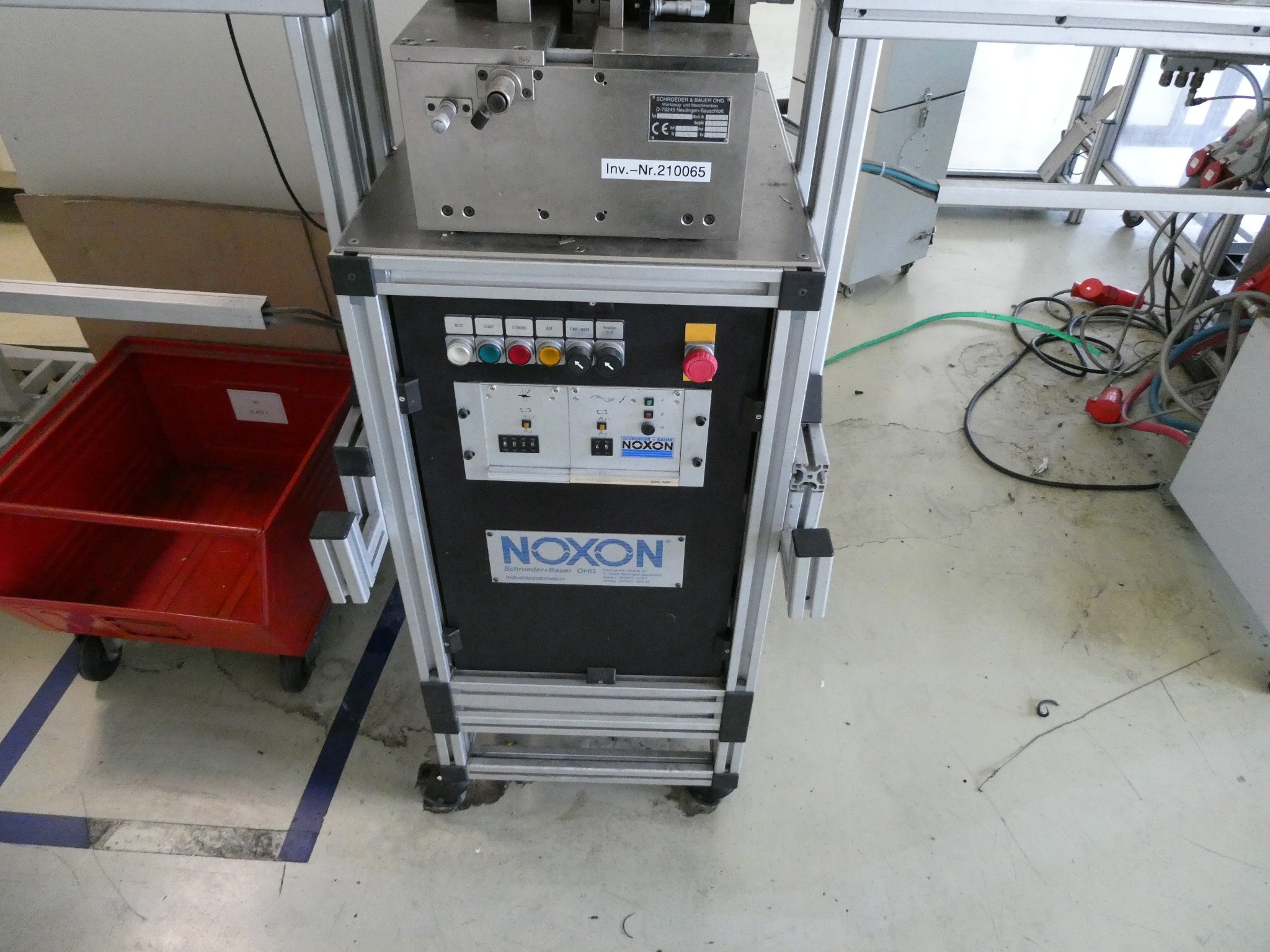 2 ventes aux enchères en ligne de machines-outils, poinçonneuses et périphériques-22