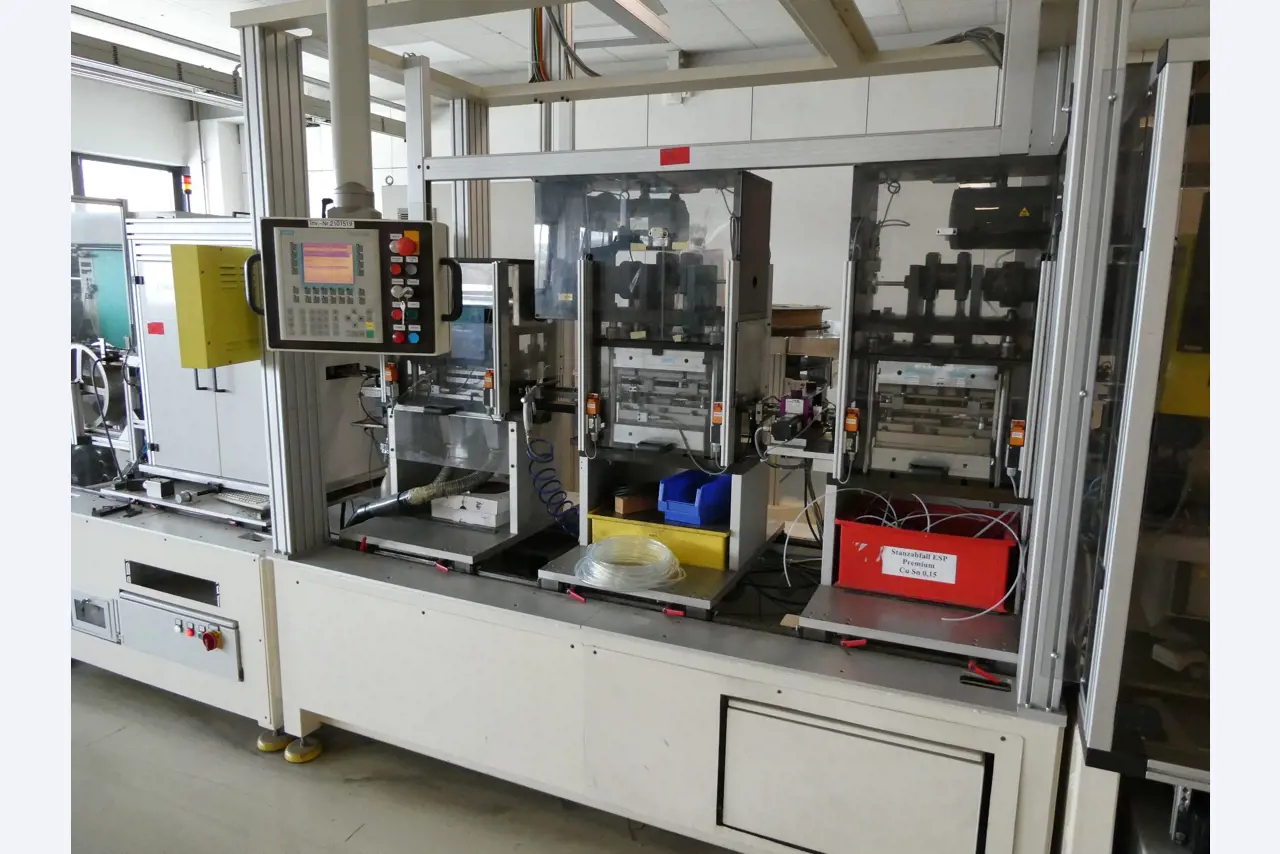2 online veilingen van gereedschap, ponsmachines en randapparatuur-3