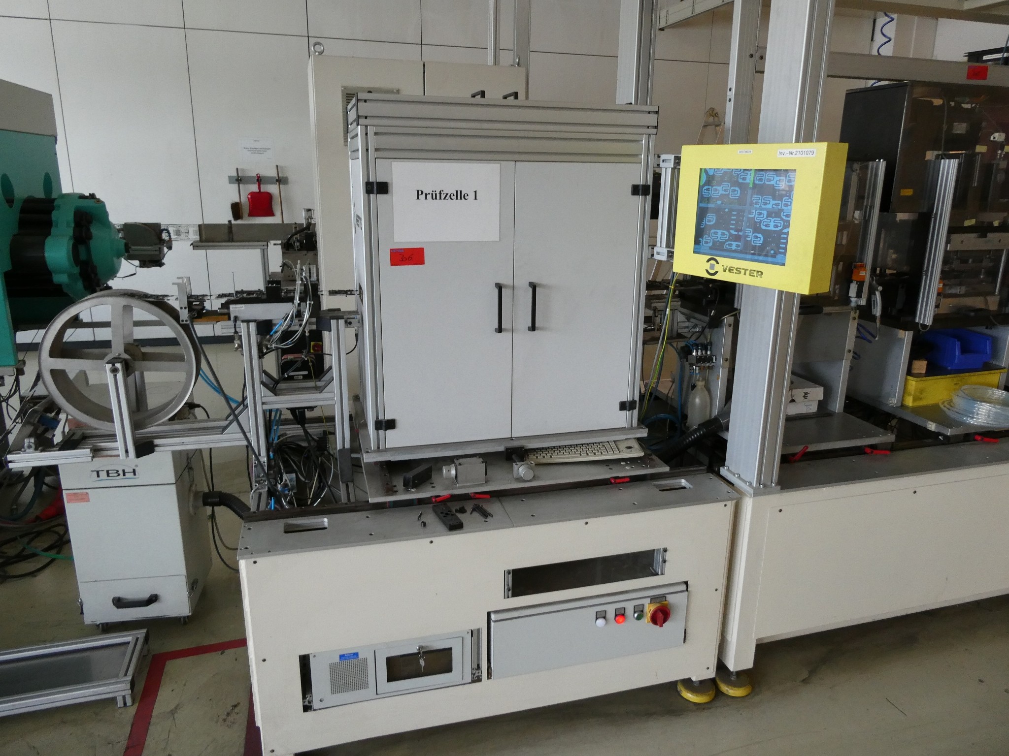 2 ventes aux enchères en ligne de machines-outils, poinçonneuses et périphériques-8