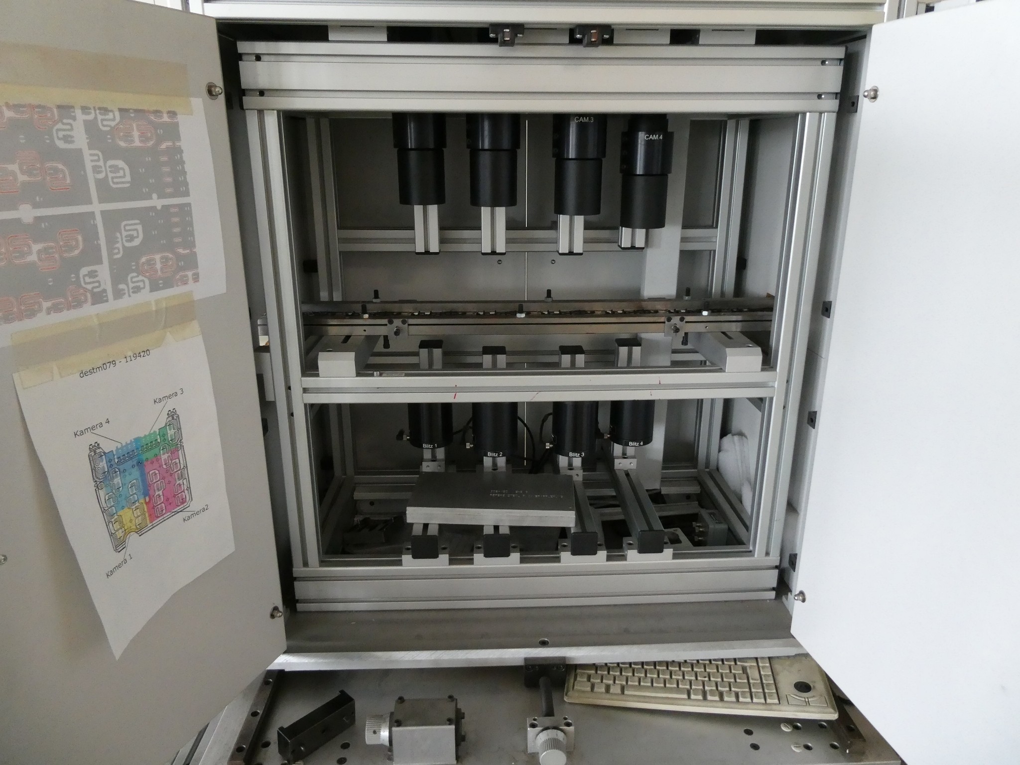 2 ventes aux enchères en ligne de machines-outils, poinçonneuses et périphériques-9