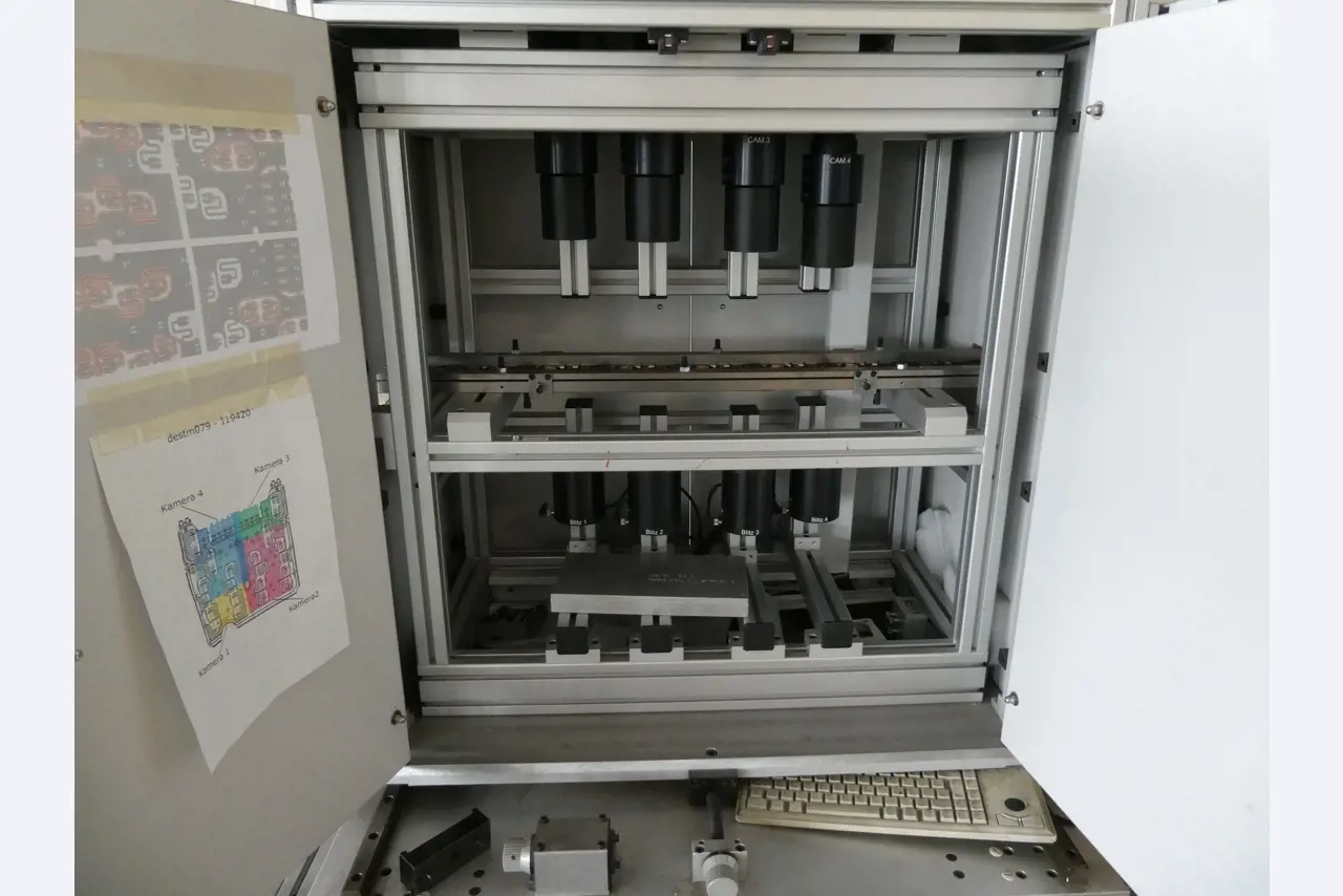 2 online veilingen van gereedschap, ponsmachines en randapparatuur-9