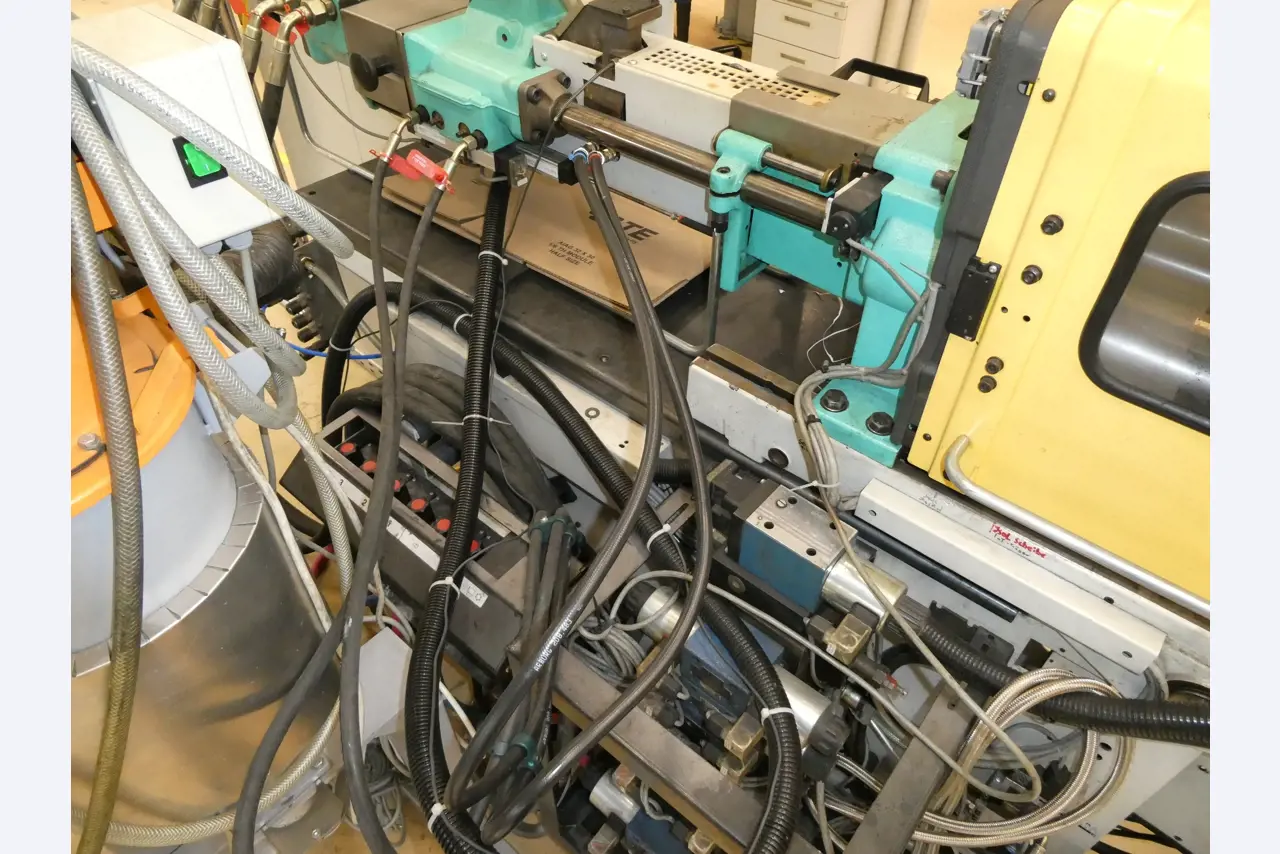 2 online veilingen van gereedschap, ponsmachines en randapparatuur-6