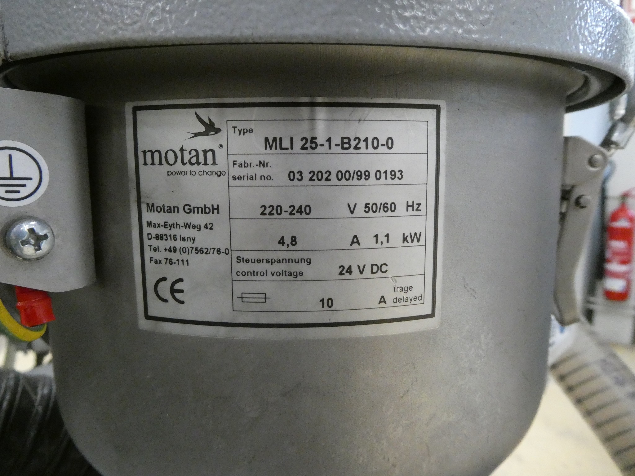 2 ventes aux enchères en ligne de machines-outils, poinçonneuses et périphériques-8