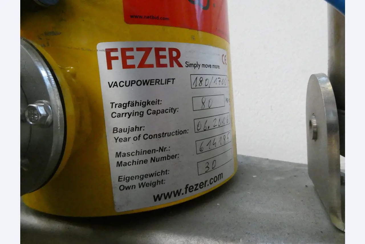 2 Online auctions of tools, punching machines and peripherals-14