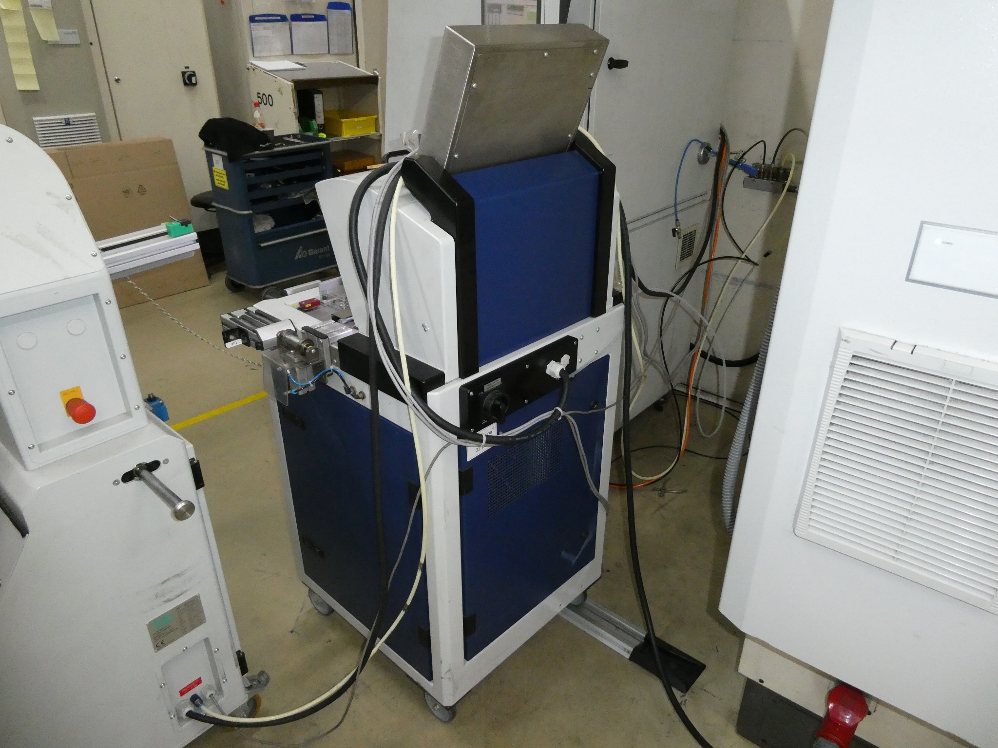 2 online aukce nářadí, děrovacích strojů a periferií-17