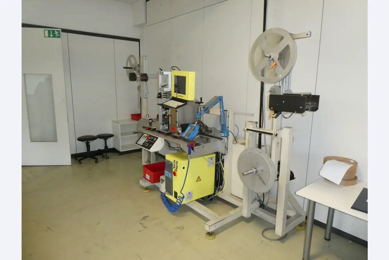 2 Online auctions of tools, punching machines and peripherals-3