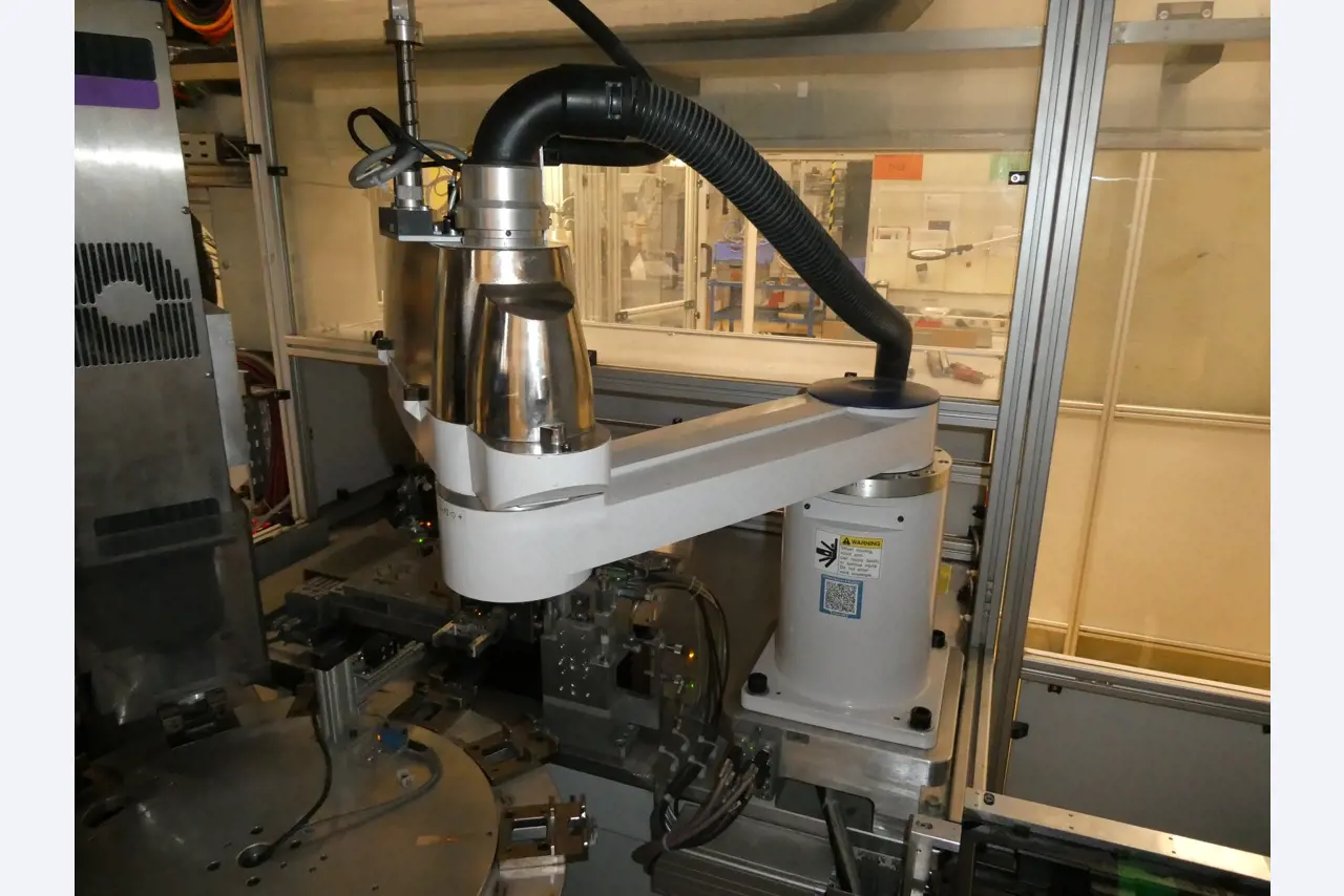 2 online veilingen van gereedschap, ponsmachines en randapparatuur-18
