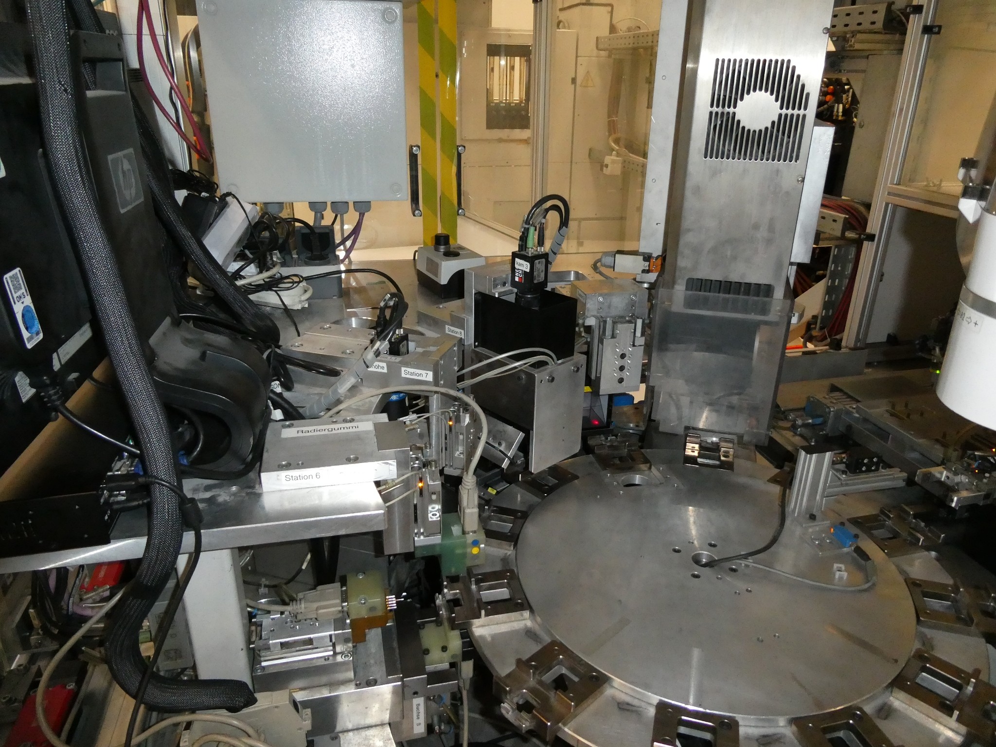 2 ventes aux enchères en ligne de machines-outils, poinçonneuses et périphériques-22