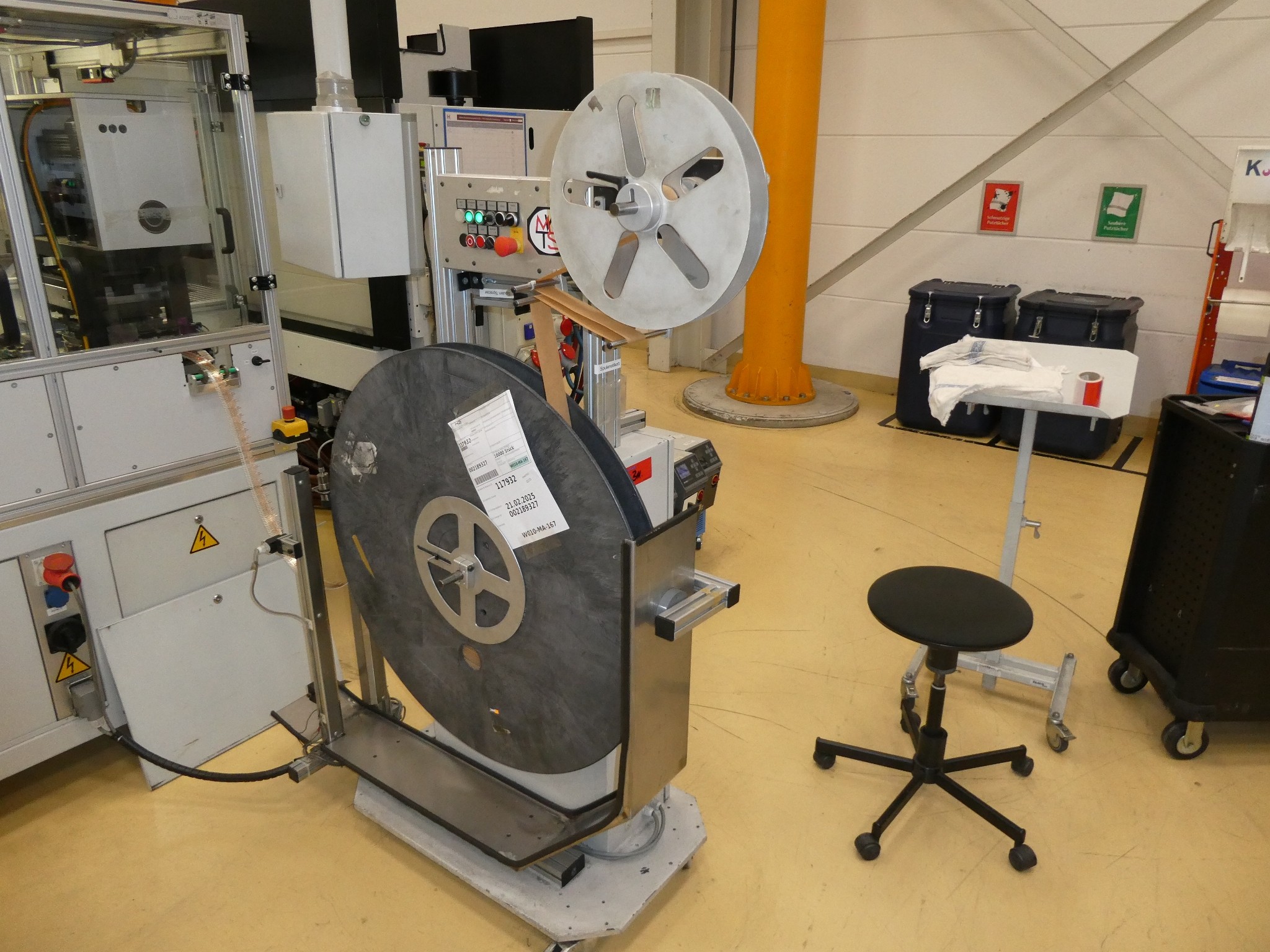 2 ventes aux enchères en ligne de machines-outils, poinçonneuses et périphériques-30