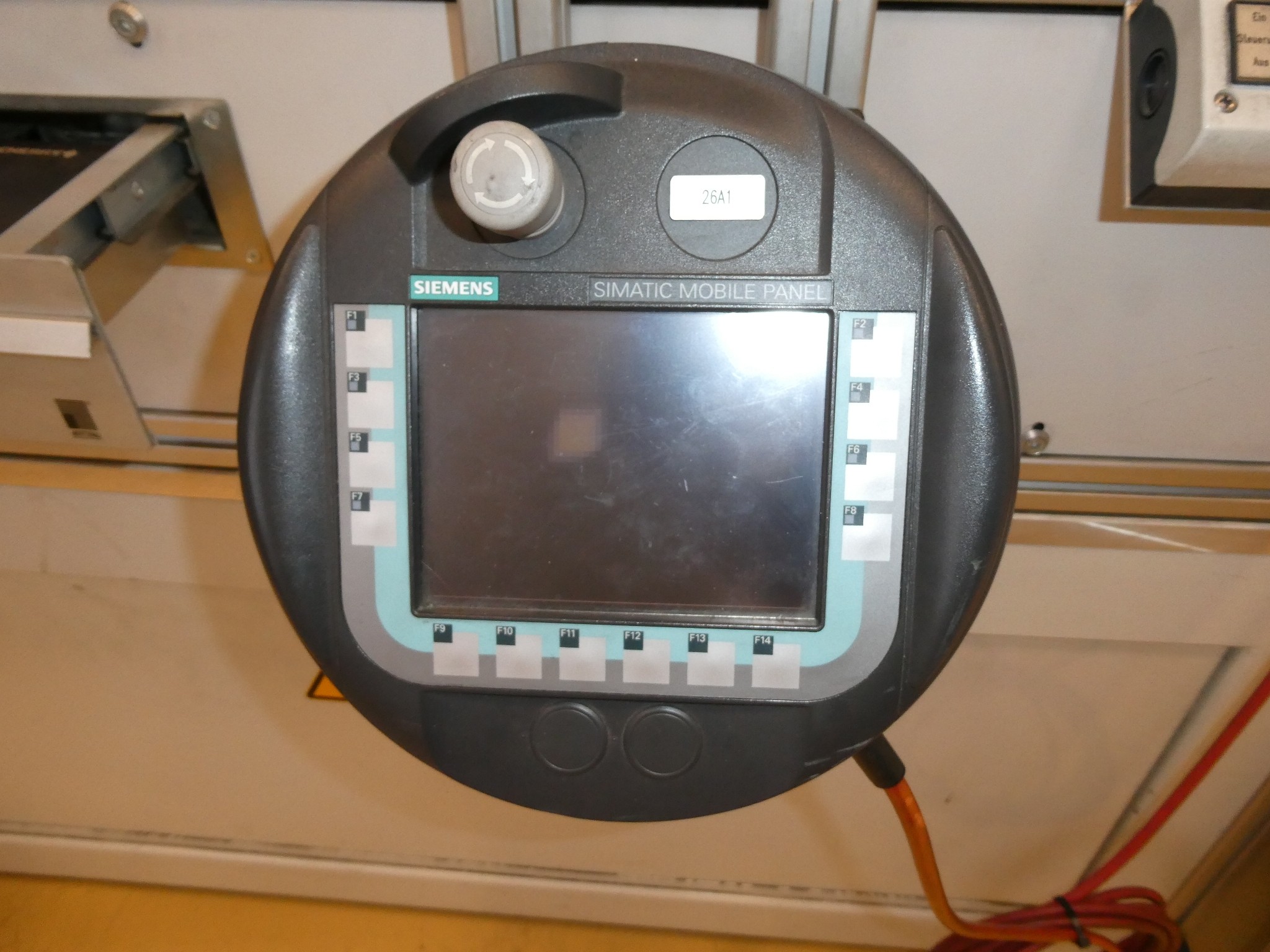 2 ventes aux enchères en ligne de machines-outils, poinçonneuses et périphériques-33