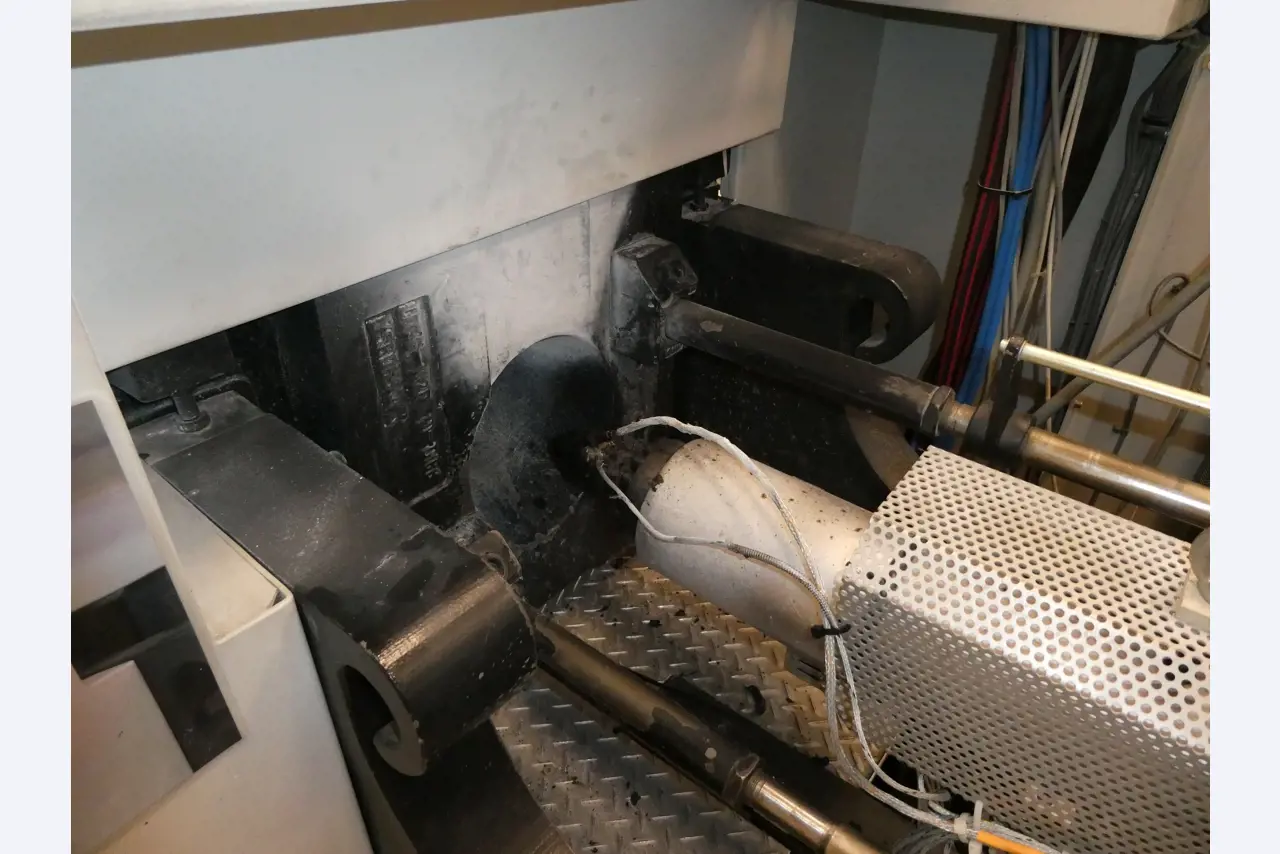 2 online veilingen van gereedschap, ponsmachines en randapparatuur-8